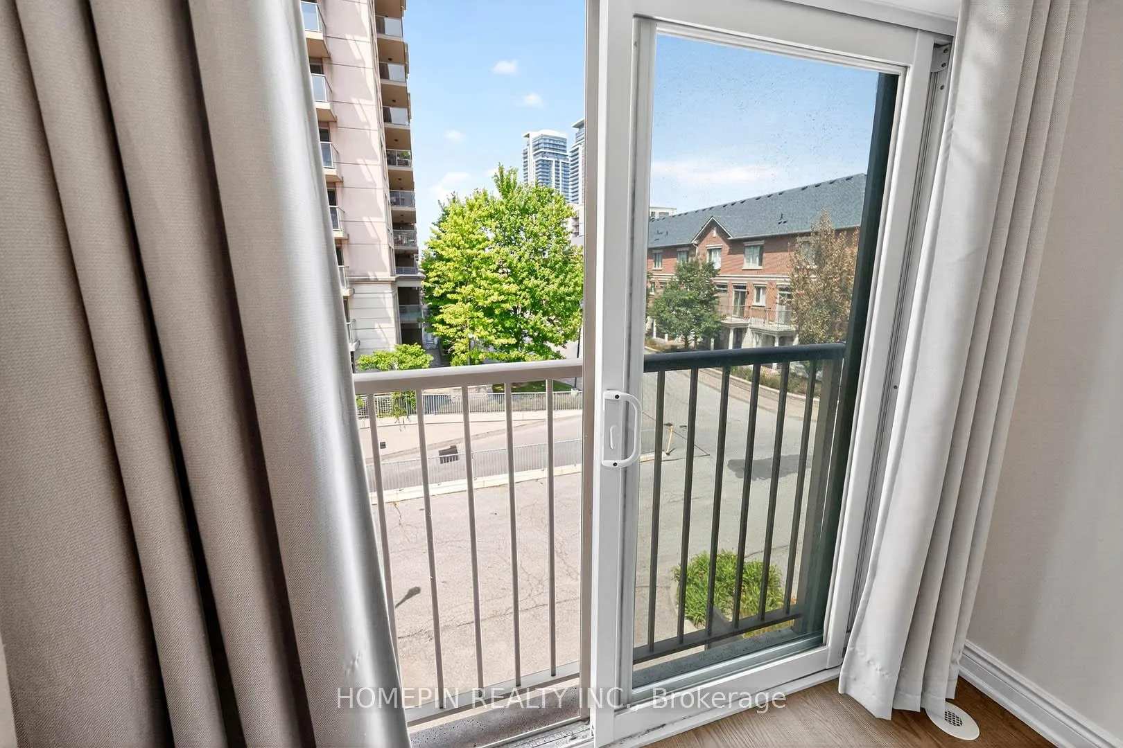 Photo 22 of 18 Times Avenue, Markham, Commerce Valley — HOMEH