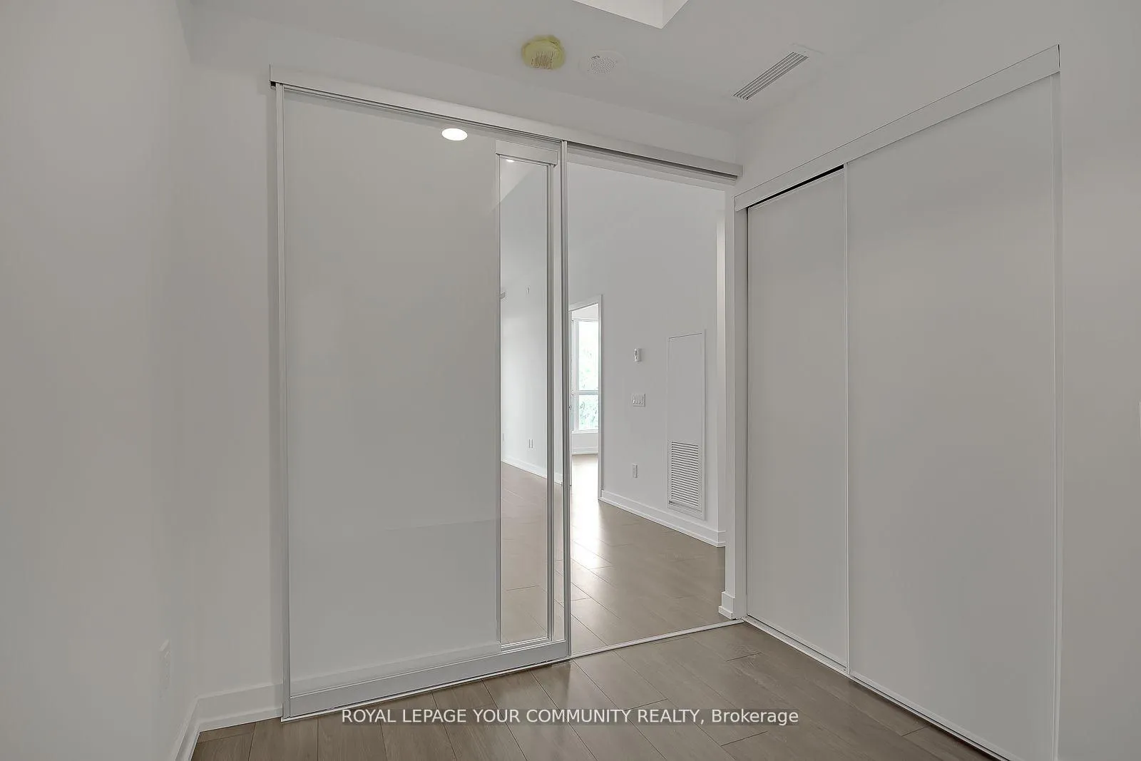 Photo 8 of Unit 513, 150 Logan Avenue, Toronto, South Riverdale — HOMEH