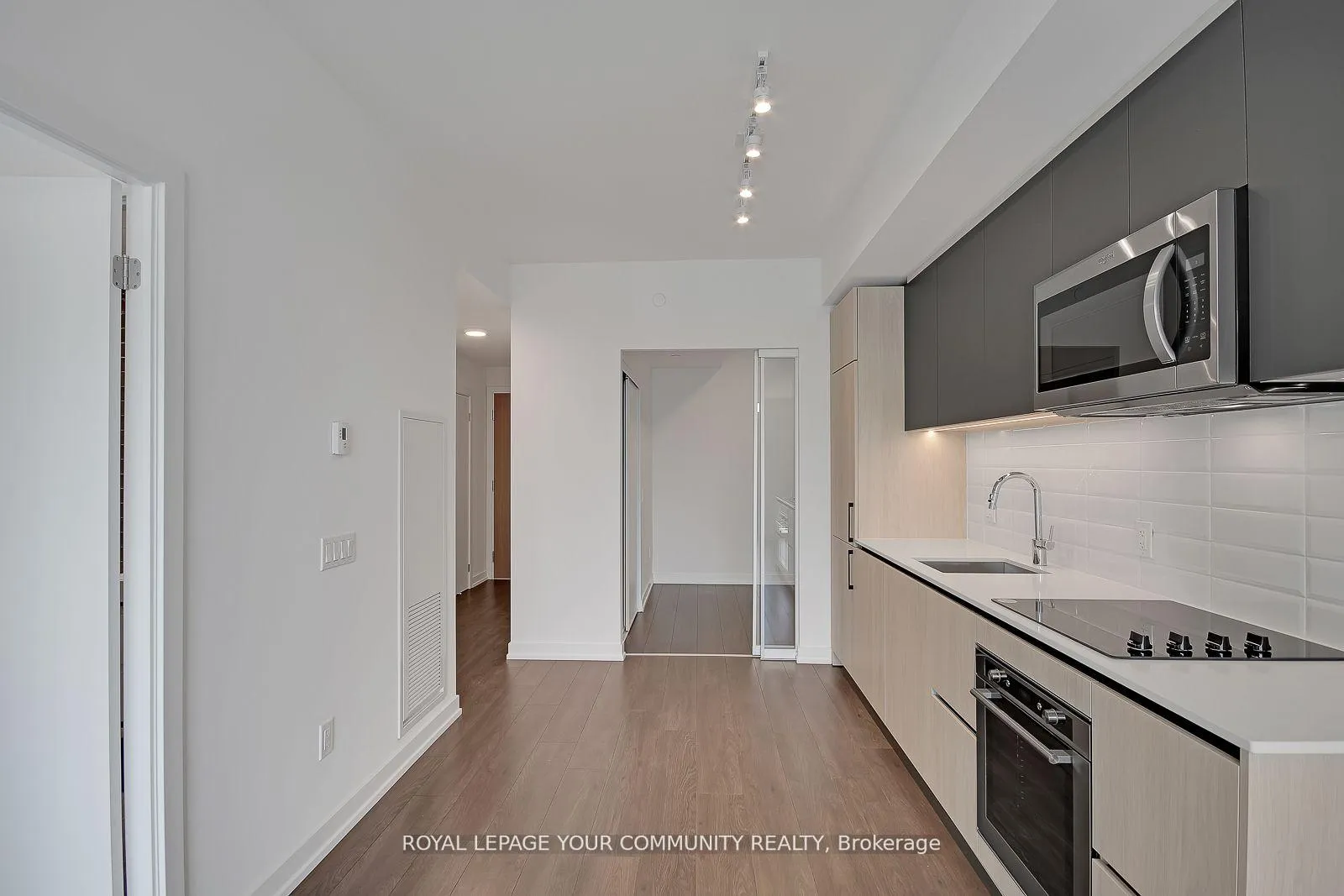 Photo 11 of Unit 513, 150 Logan Avenue, Toronto, South Riverdale — HOMEH