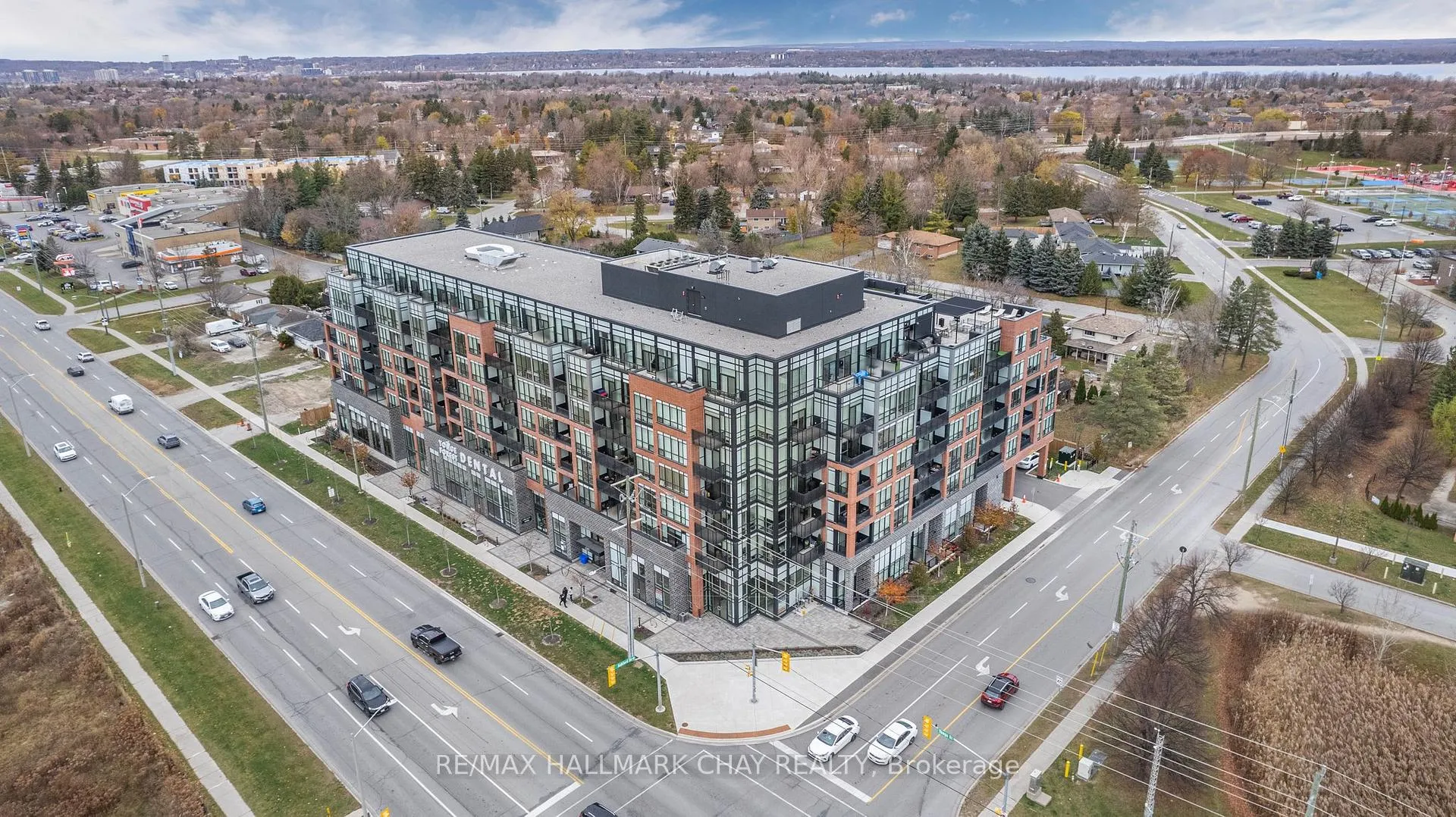 Photo 1 of Unit 211, 681 Yonge Street S, Barrie, Painswick South — HOMEH