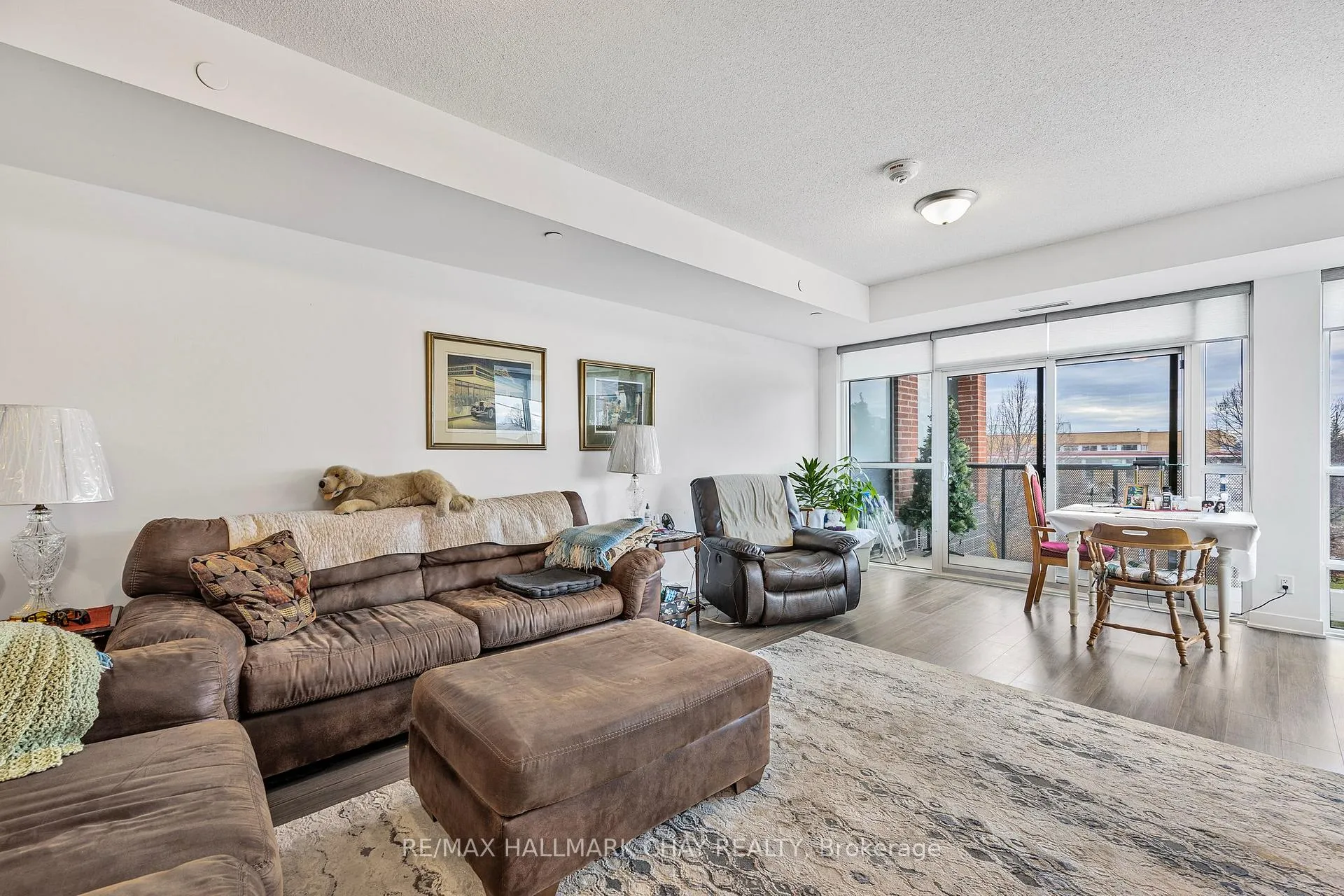 Photo 9 of Unit 211, 681 Yonge Street S, Barrie, Painswick South — HOMEH