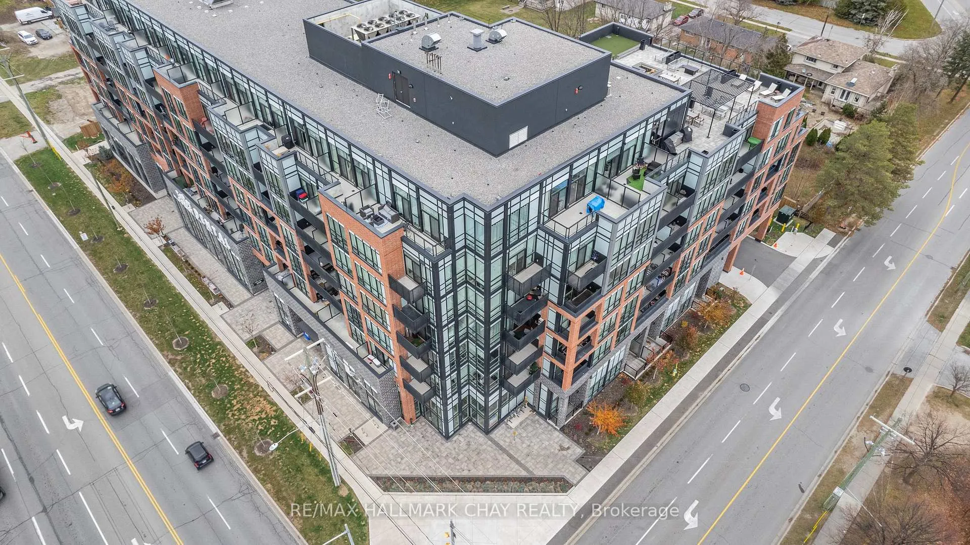 Photo 38 of Unit 211, 681 Yonge Street S, Barrie, Painswick South — HOMEH