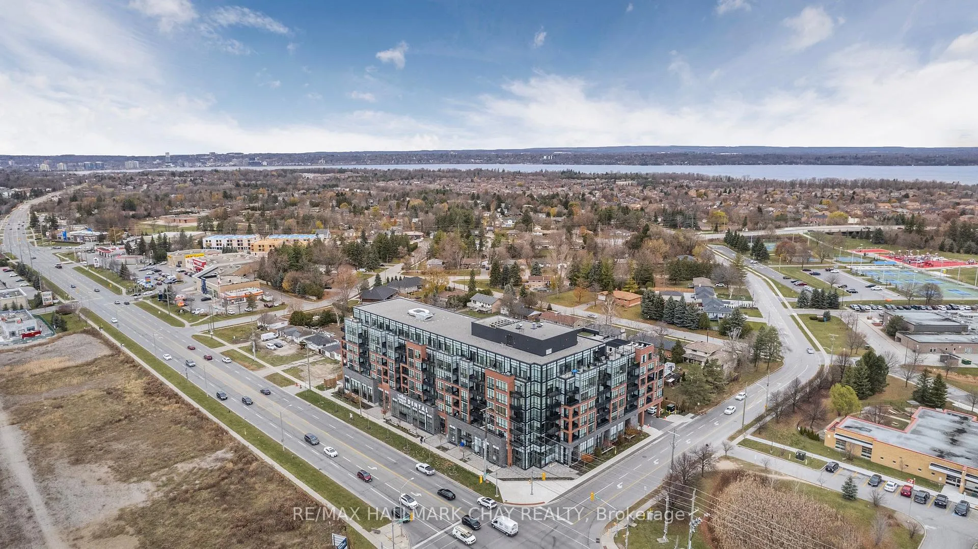 Photo 39 of Unit 211, 681 Yonge Street S, Barrie, Painswick South — HOMEH