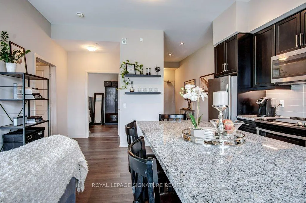 Photo 16 of Unit 422, 555 William Graham Drive, Aurora, Rural Aurora — HOMEH