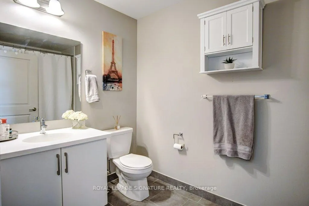 Photo 19 of Unit 422, 555 William Graham Drive, Aurora, Rural Aurora — HOMEH