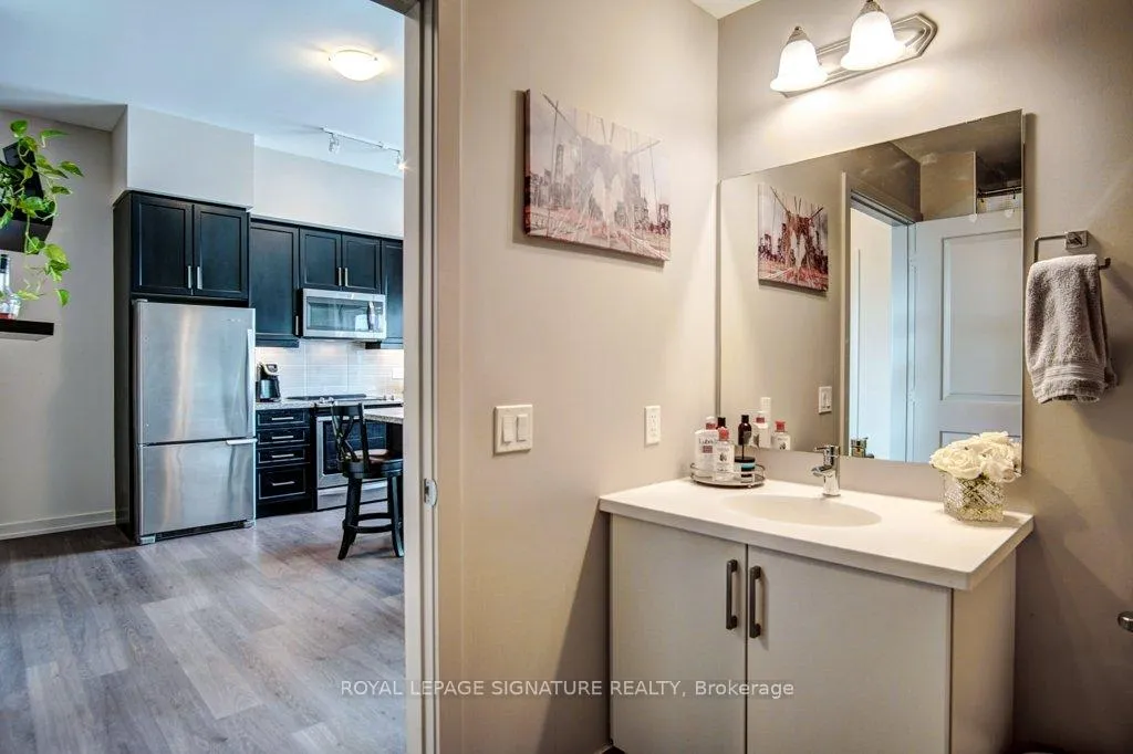 Photo 20 of Unit 422, 555 William Graham Drive, Aurora, Rural Aurora — HOMEH