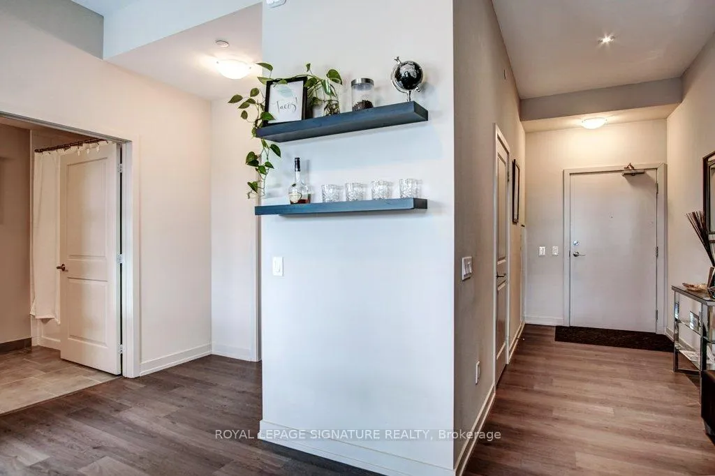 Photo 21 of Unit 422, 555 William Graham Drive, Aurora, Rural Aurora — HOMEH