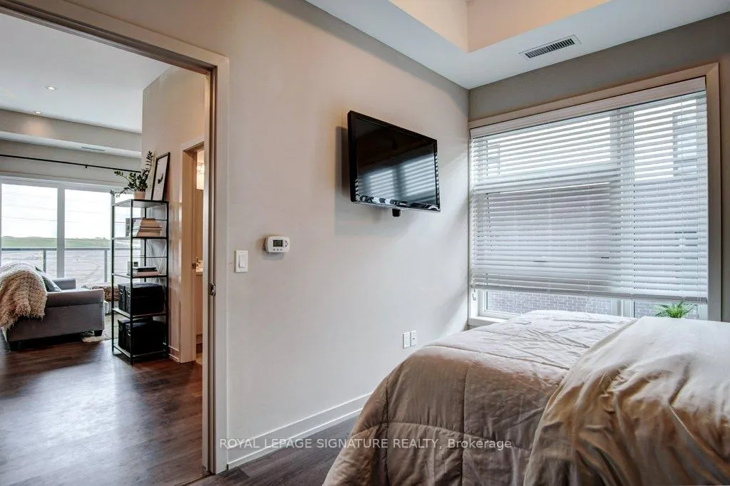 Photo 30 of Unit 422, 555 William Graham Drive, Aurora, Rural Aurora — HOMEH