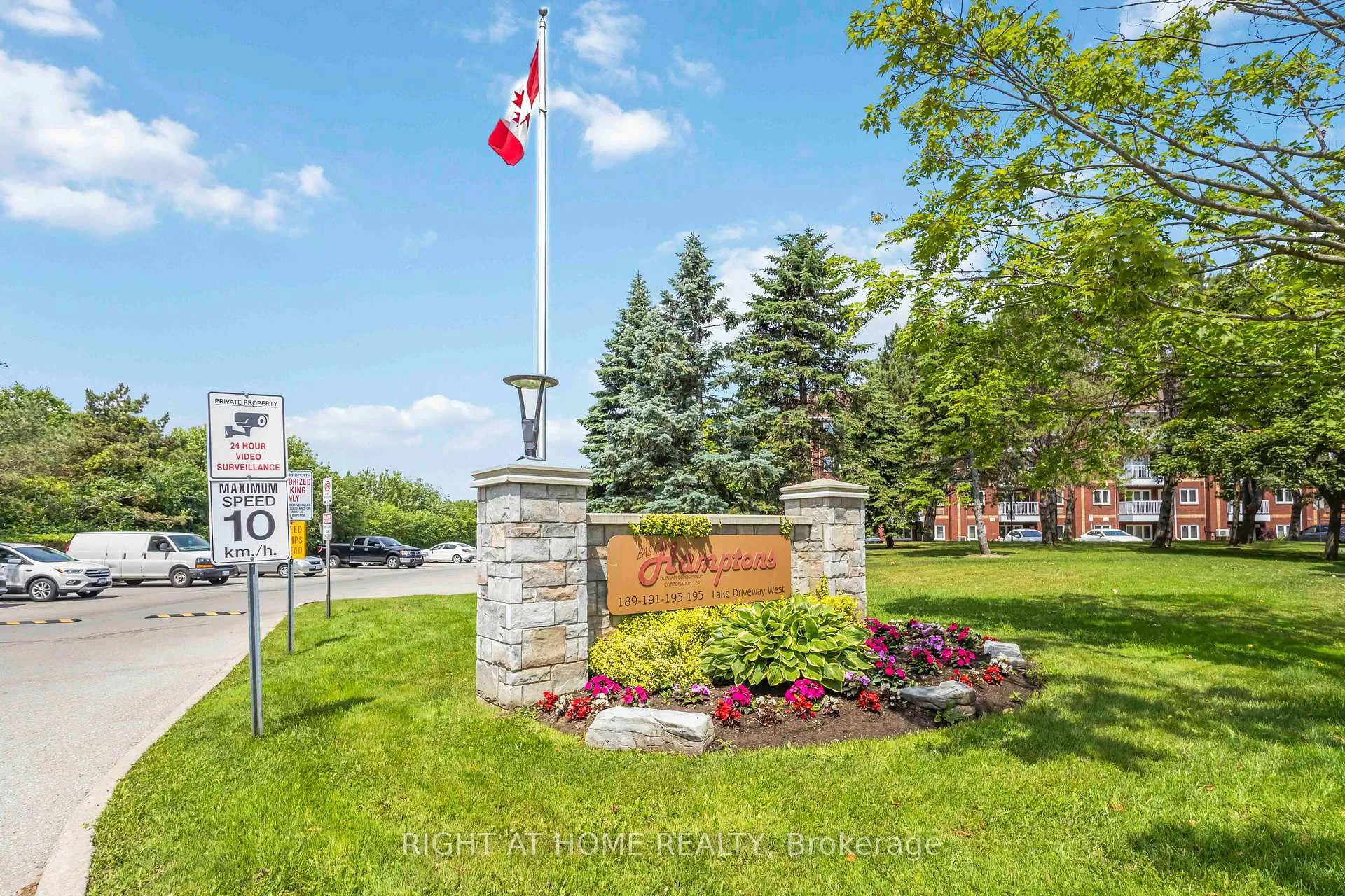 Front of Unit 414, 189 Lake Driveway Way