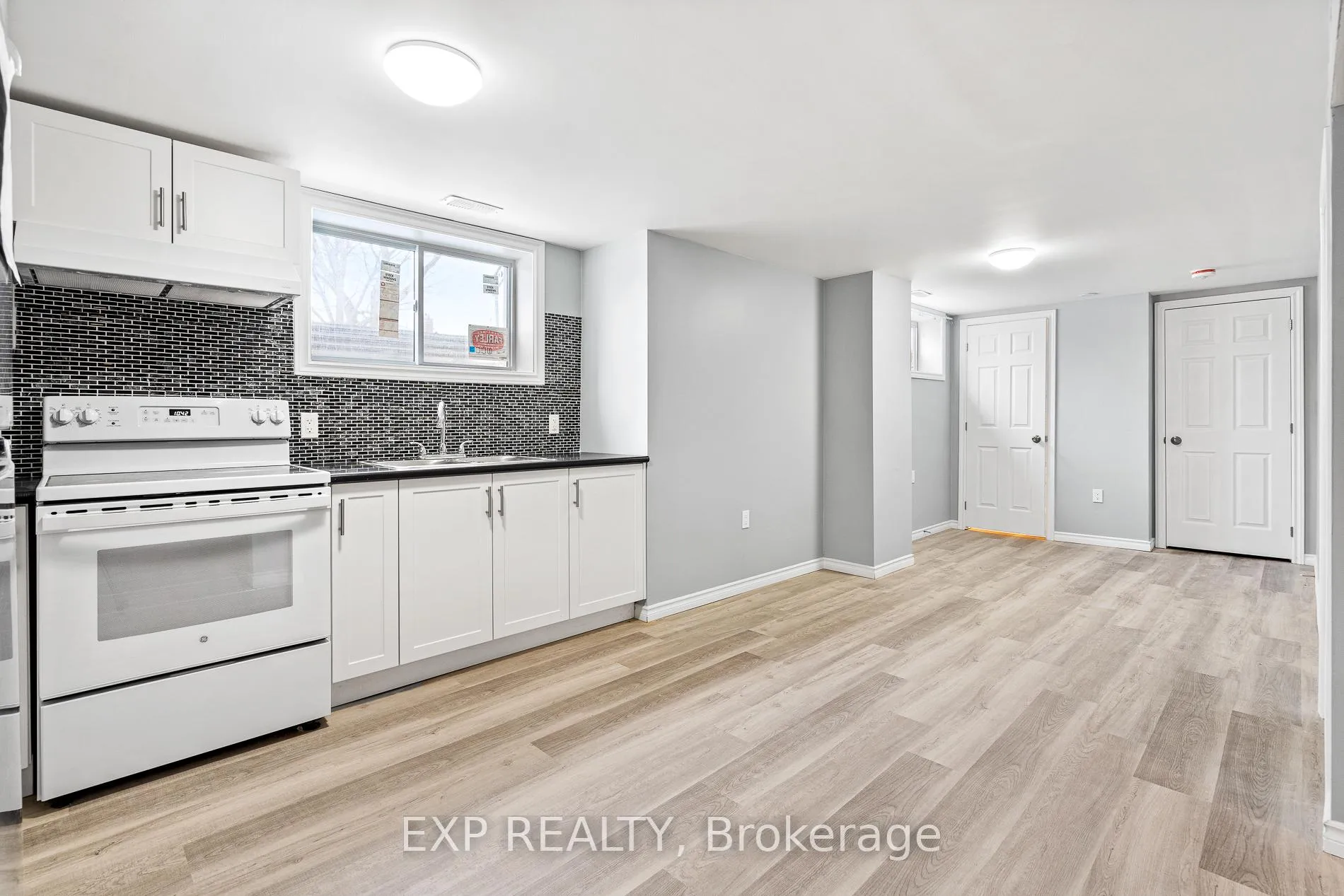 Photo 8 of Unit Lower, 92 Margery Avenue, St. Catharines, Haig — HOMEH