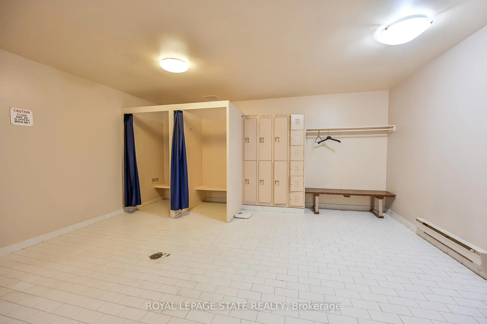 Photo 30 of Unit 306, 301 Frances Avenue, Hamilton, Lakeshore — HOMEH