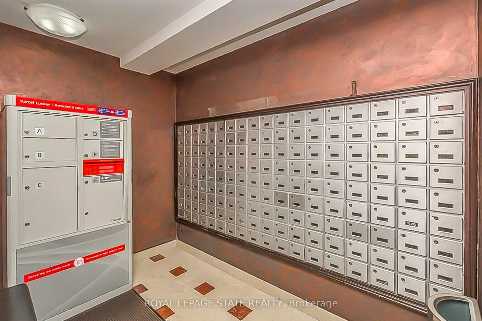 Photo 36 of Unit 306, 301 Frances Avenue, Hamilton, Lakeshore — HOMEH