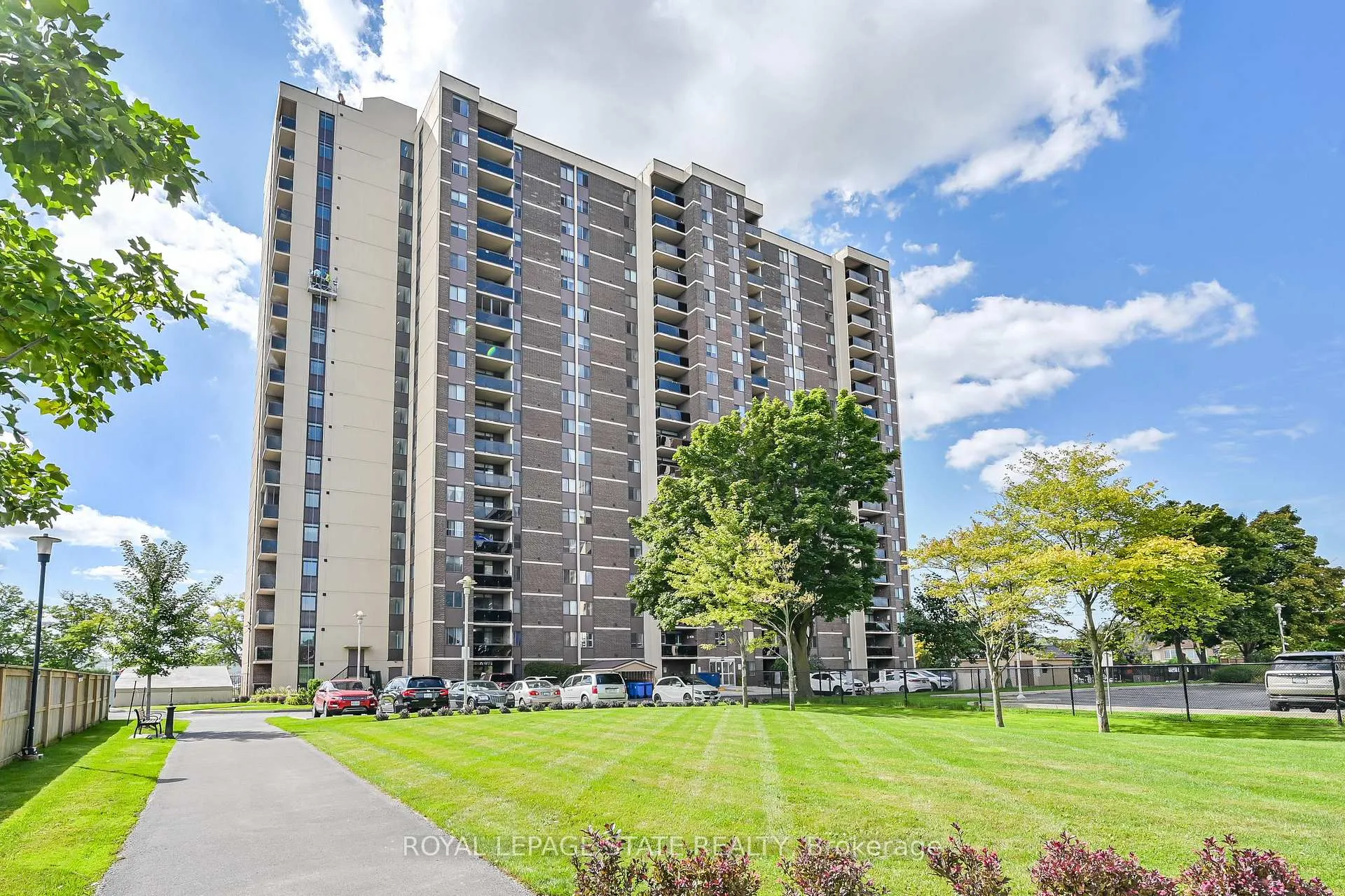 Photo 39 of Unit 306, 301 Frances Avenue, Hamilton, Lakeshore — HOMEH