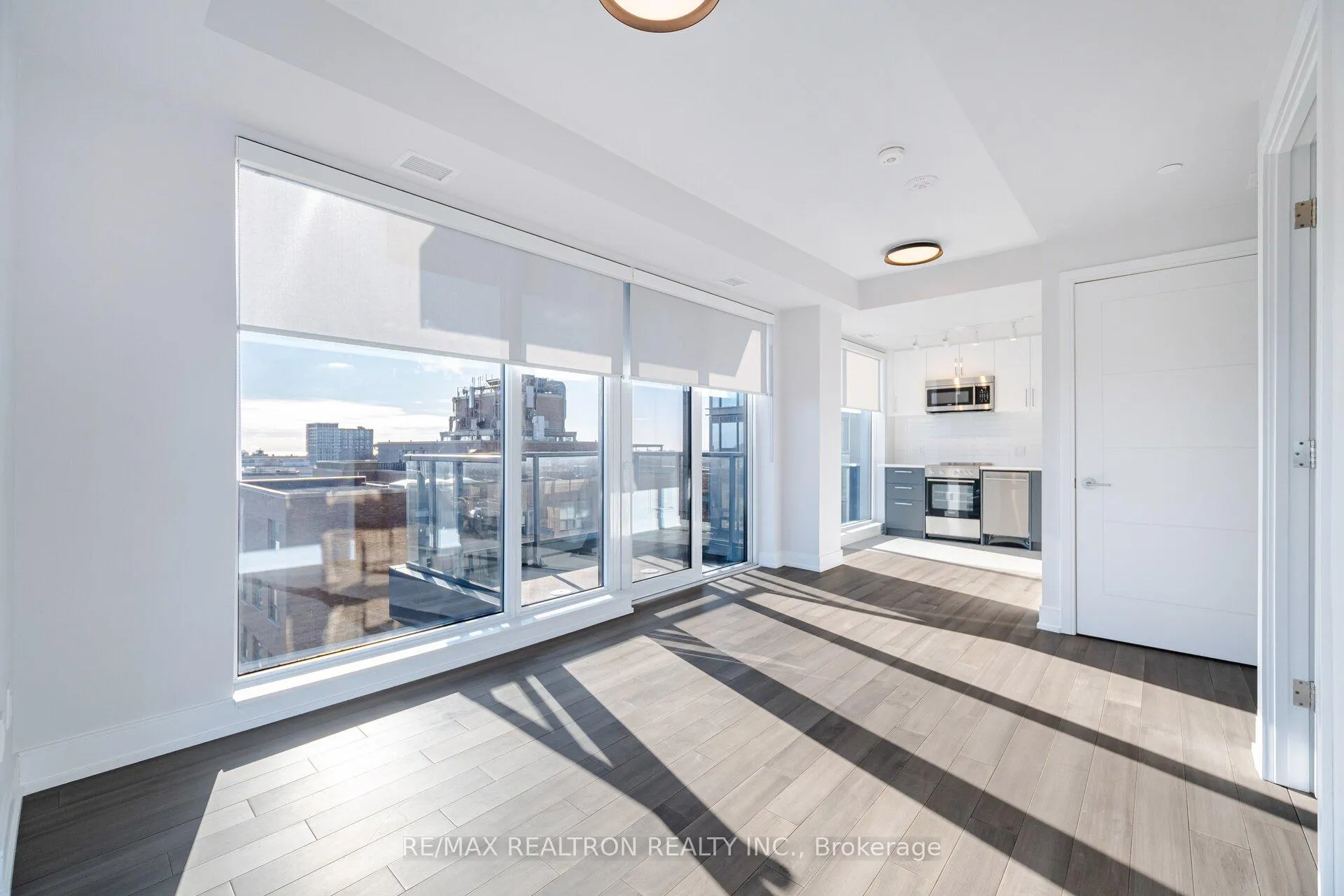 Photo 3 of Unit 1110, 2525 Bathurst Street, Toronto, Forest Hill North — HOMEH