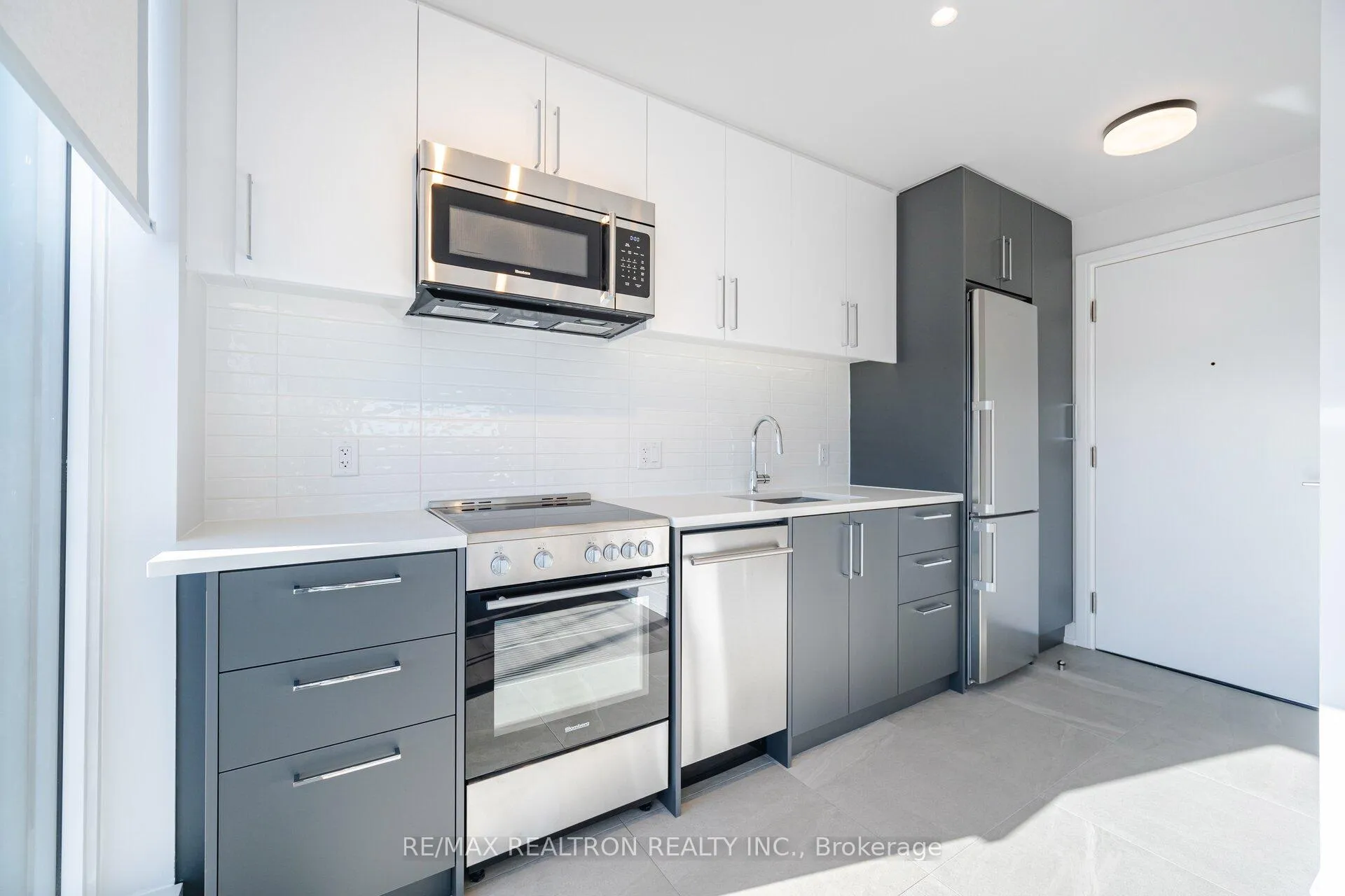 Photo 8 of Unit 1110, 2525 Bathurst Street, Toronto, Forest Hill North — HOMEH