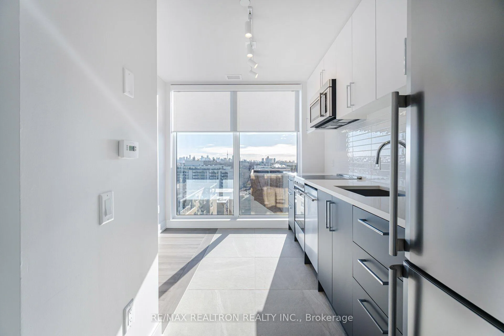 Photo 10 of Unit 1110, 2525 Bathurst Street, Toronto, Forest Hill North — HOMEH
