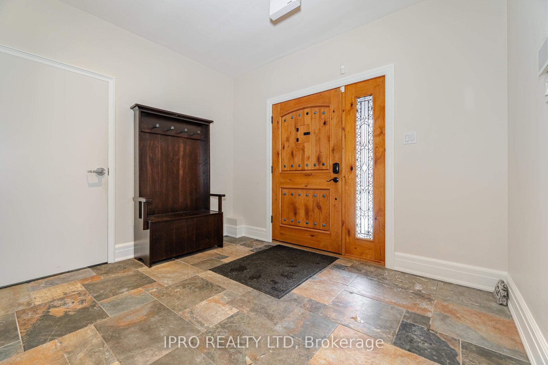 Photo 4 of Unit Shared Space, 160 Main Street, Erin — HOMEH