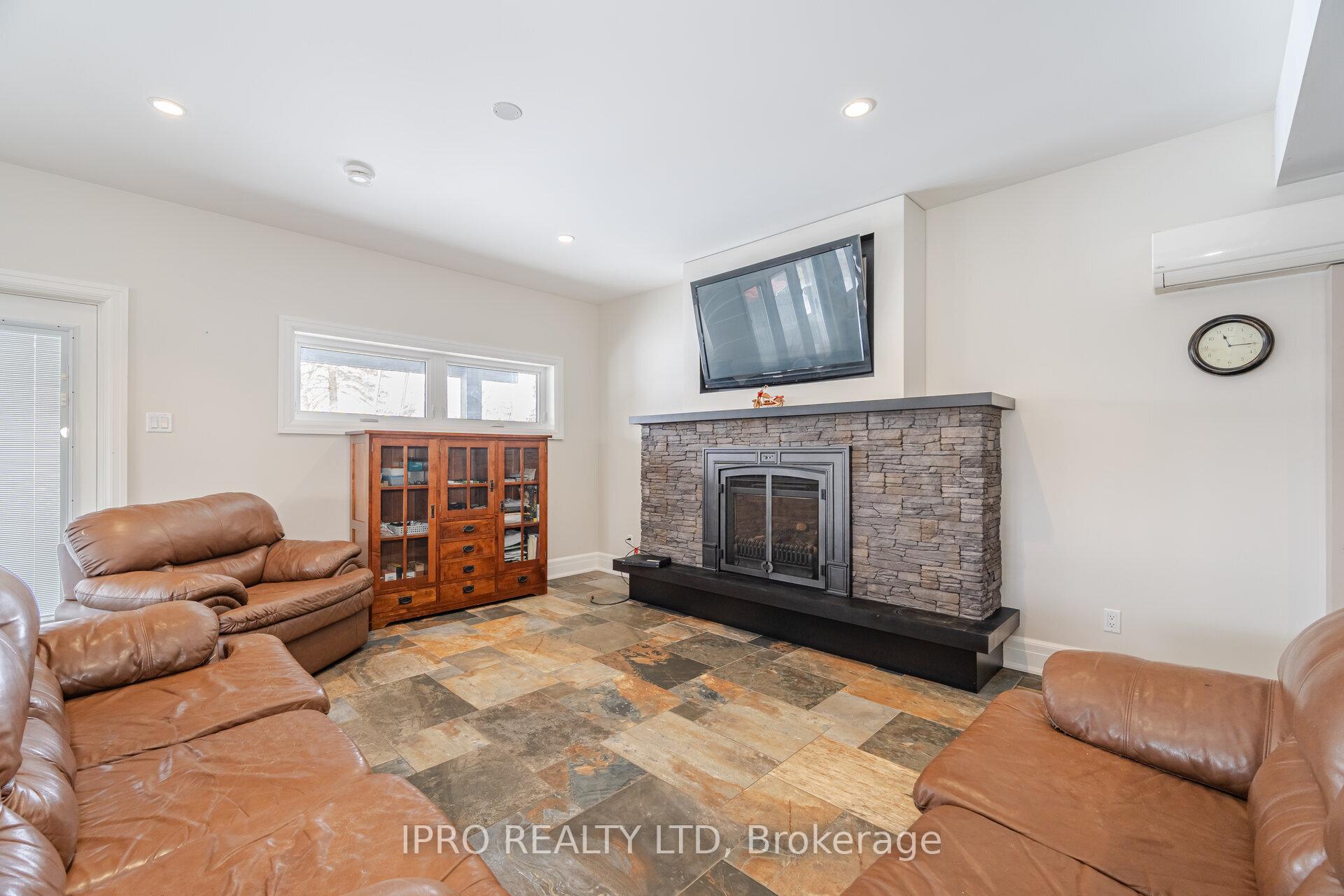Photo 9 of Unit Shared Space, 160 Main Street, Erin — HOMEH