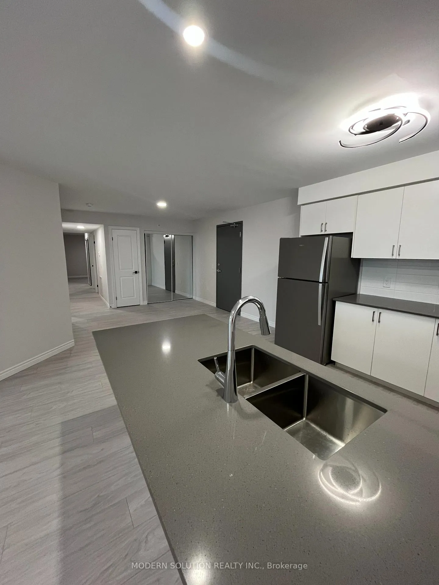 Photo 4 of Unit 411, 50 Otterbein Road, Kitchener — HOMEH