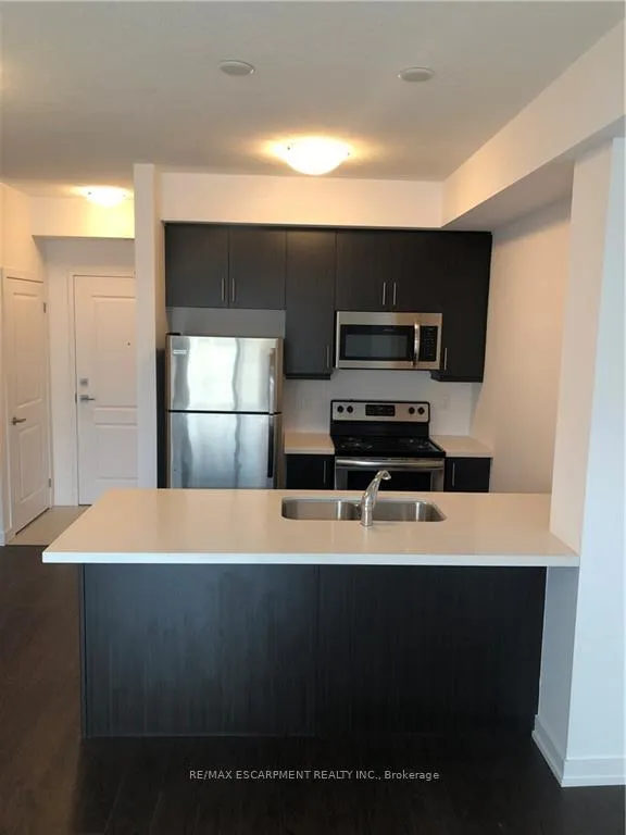 Photo 8 of Unit 219, 125 Shoreview Place, Hamilton, Stoney Creek — HOMEH