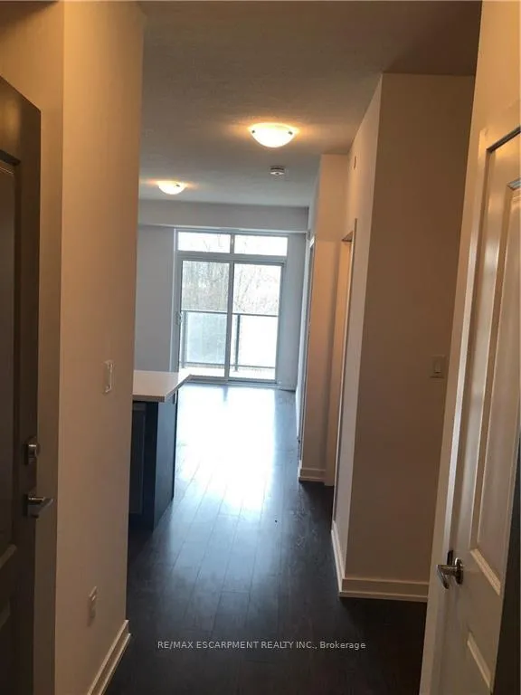 Photo 14 of Unit 219, 125 Shoreview Place, Hamilton, Stoney Creek — HOMEH