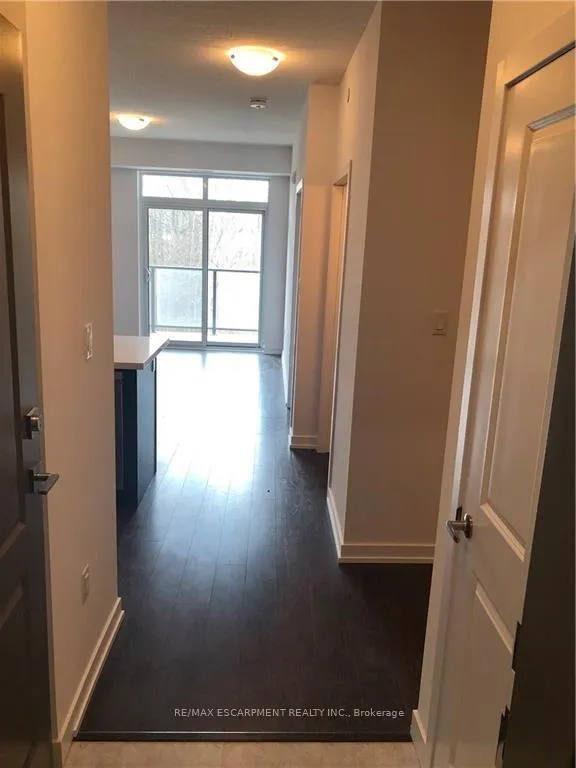 Photo 15 of Unit 219, 125 Shoreview Place, Hamilton, Stoney Creek — HOMEH