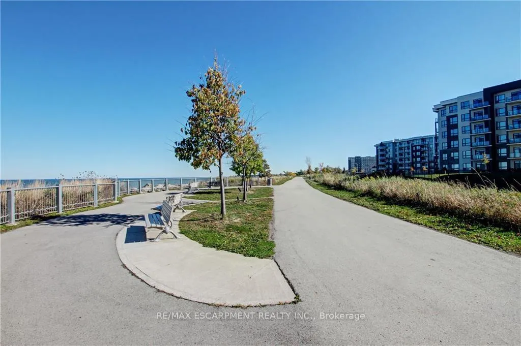 Photo 25 of Unit 219, 125 Shoreview Place, Hamilton, Stoney Creek — HOMEH