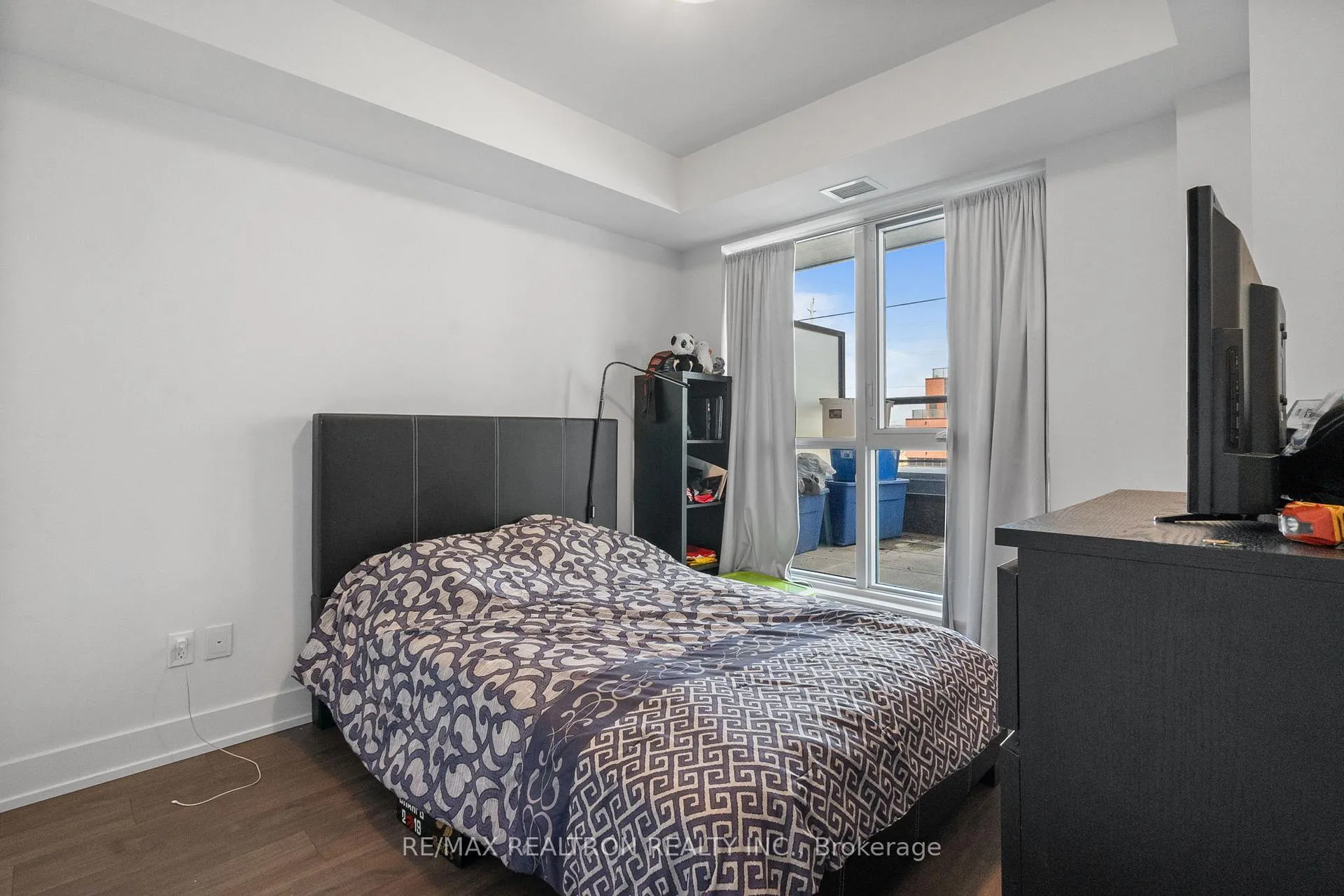 Photo 12 of Unit 212, 2550 Simcoe Street N, Oshawa, Windfields — HOMEH
