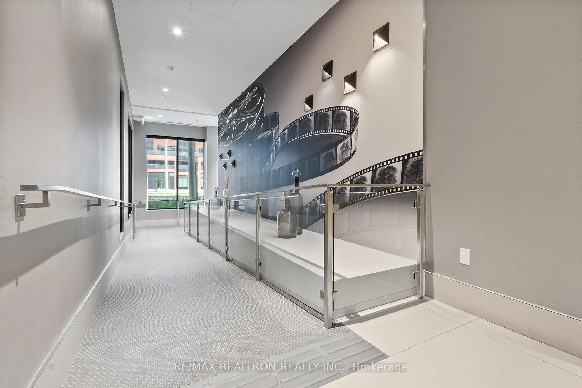 Photo 17 of Unit 212, 2550 Simcoe Street N, Oshawa, Windfields — HOMEH
