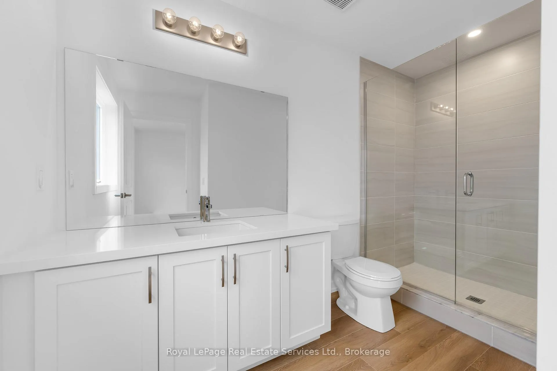 Photo 8 of Unit 25, 70 Kenesky Drive, Hamilton, Waterdown — HOMEH