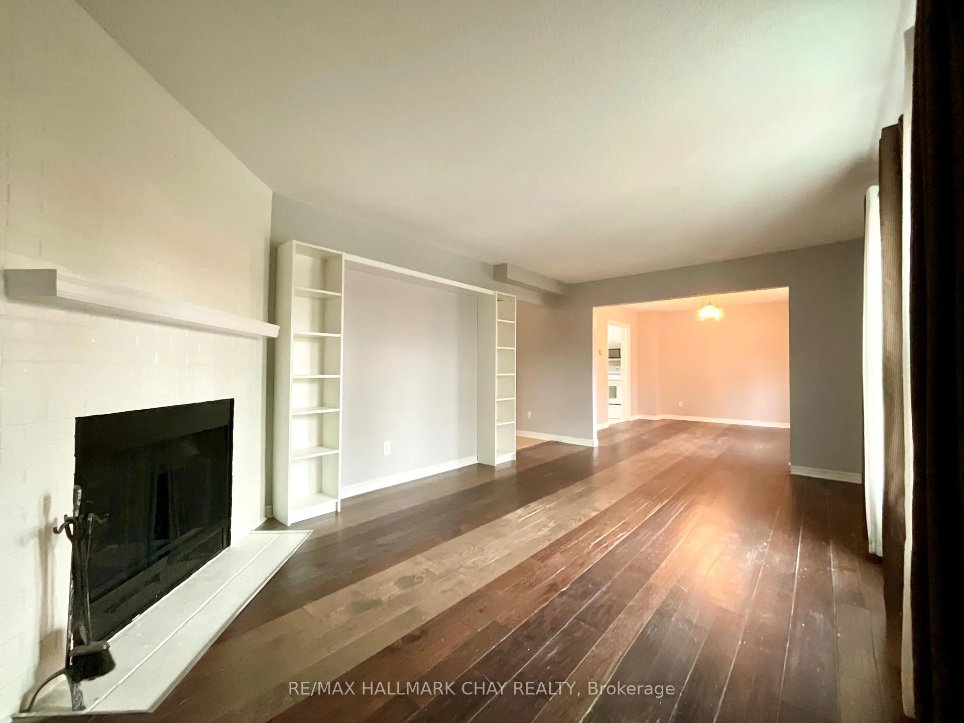 Photo 5 of 2505 Lloyd Street, Innisfil, Alcona — HOMEH