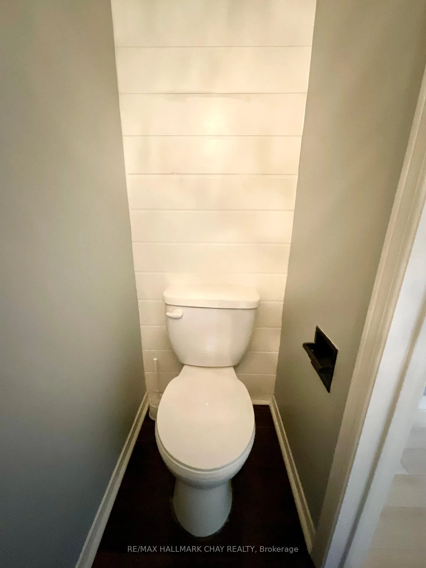Photo 8 of 2505 Lloyd Street, Innisfil, Alcona — HOMEH