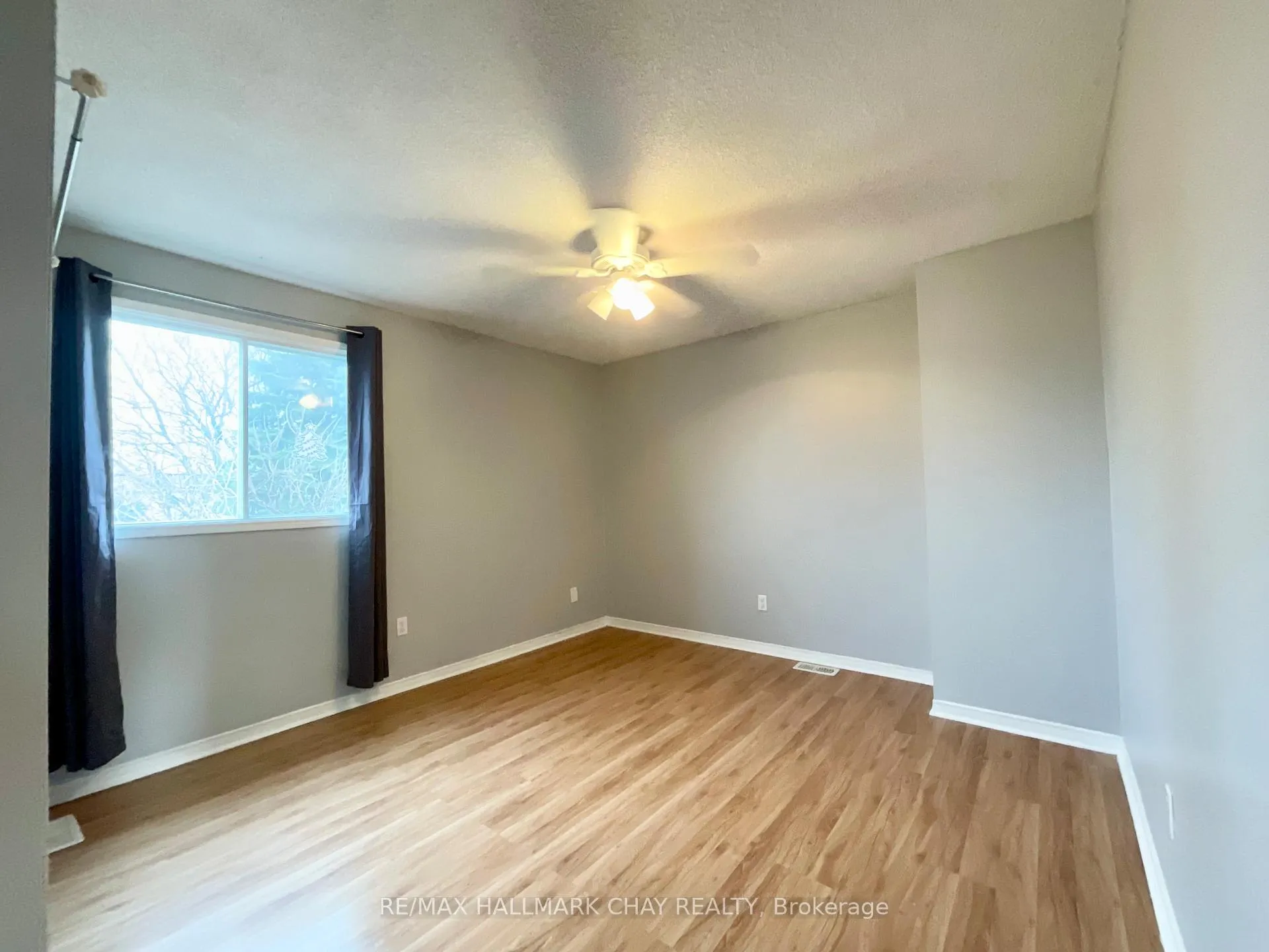 Photo 11 of 2505 Lloyd Street, Innisfil, Alcona — HOMEH