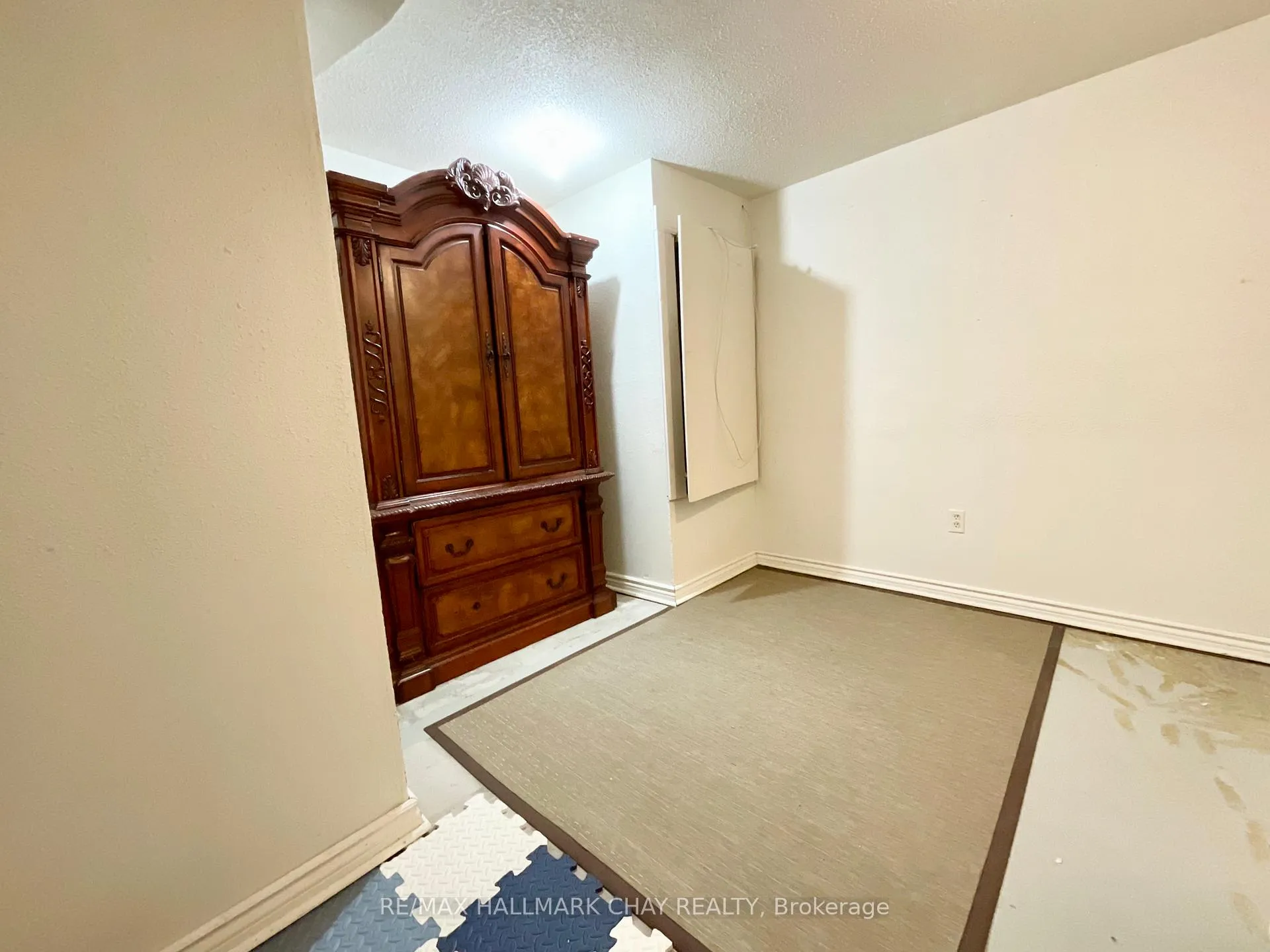 Photo 20 of 2505 Lloyd Street, Innisfil, Alcona — HOMEH