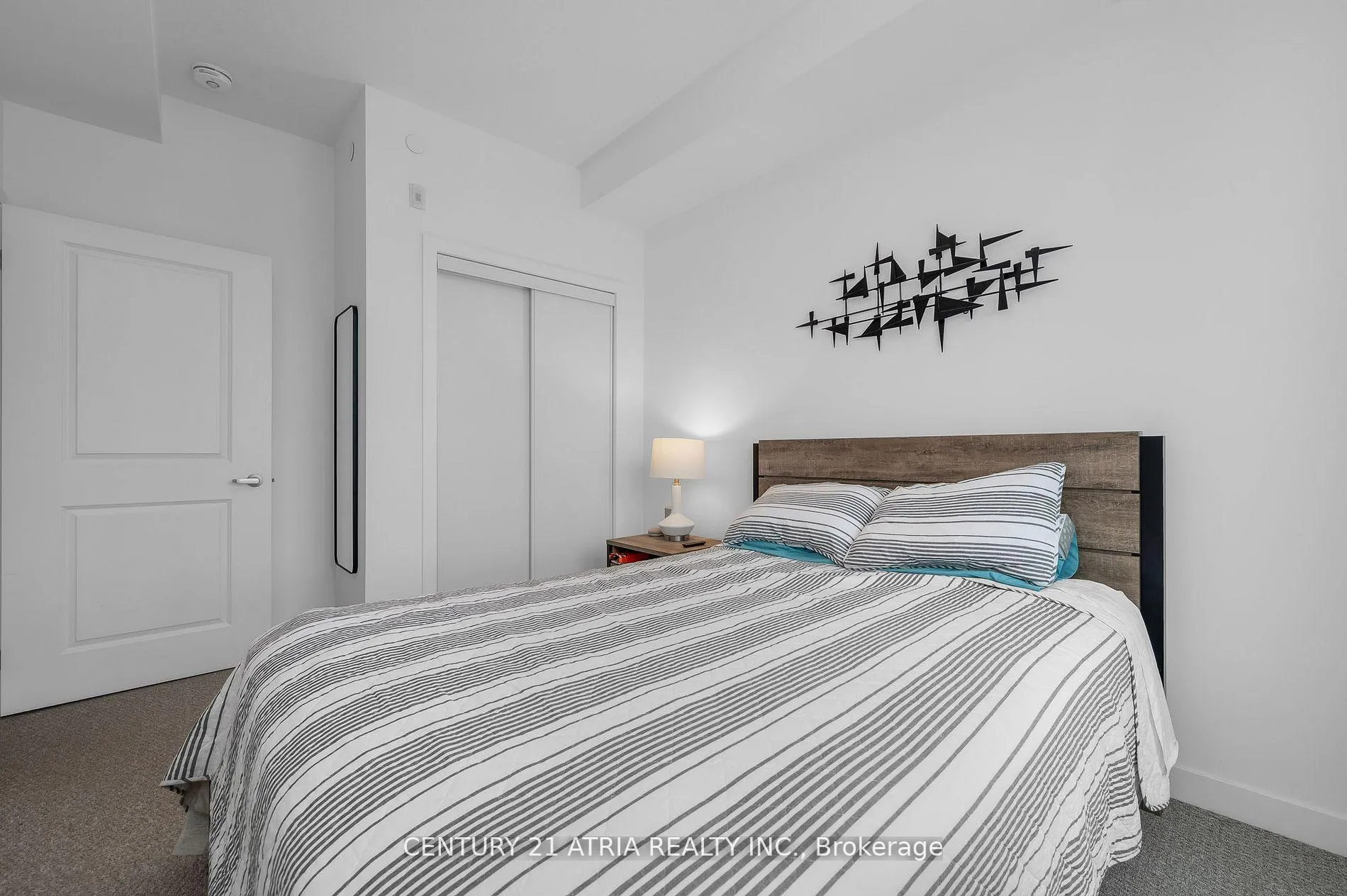 Photo 12 of Unit 313, 101 Shoreview Place, Hamilton, Stoney Creek — HOMEH