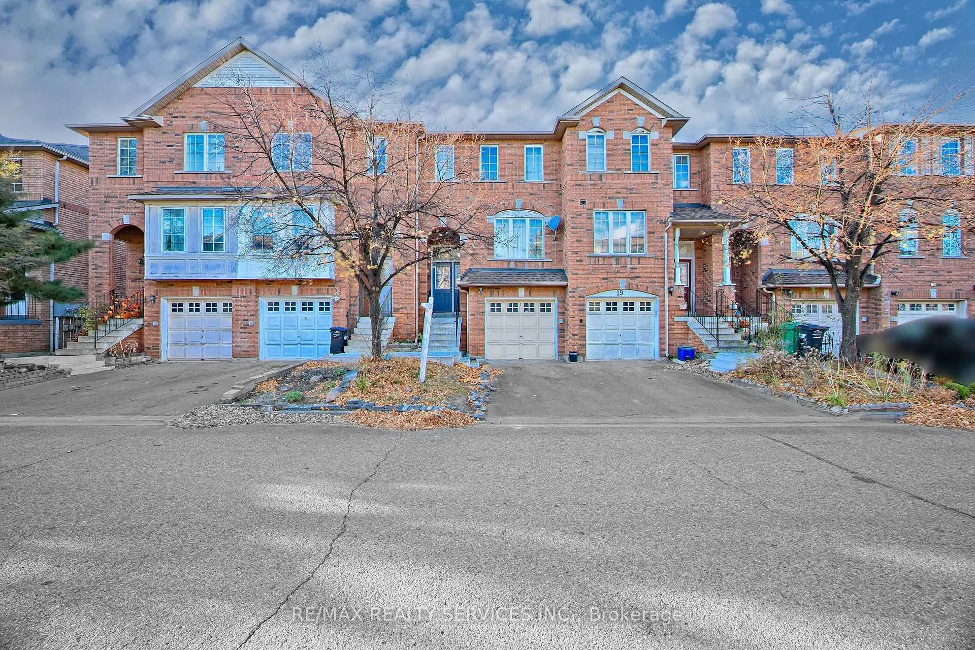 Front of Unit 21, 170 Havelock Drive