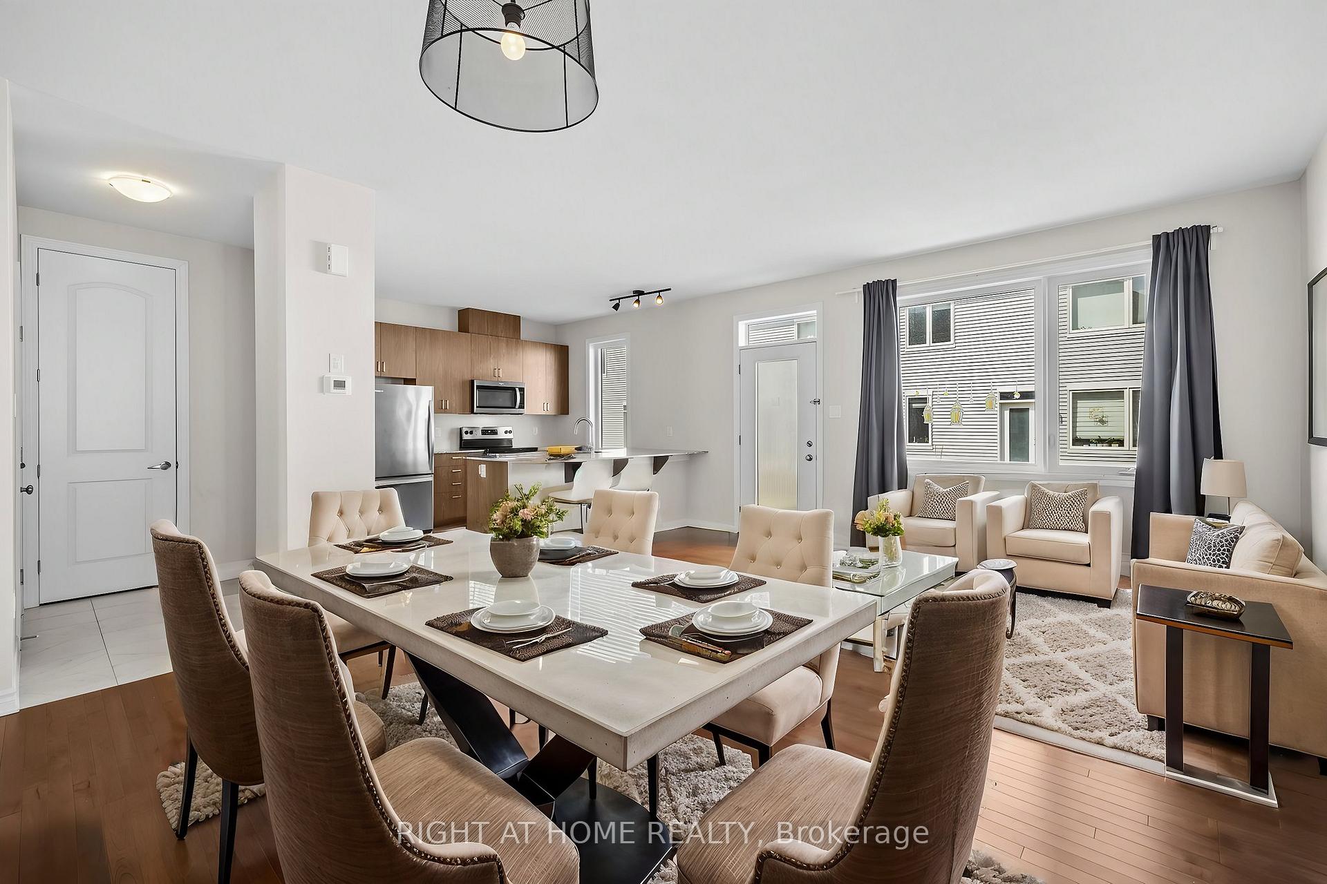 Photo 6 of 37 Focality Crescent, Ottawa, Barrhaven - Half Moon Bay — HOMEH