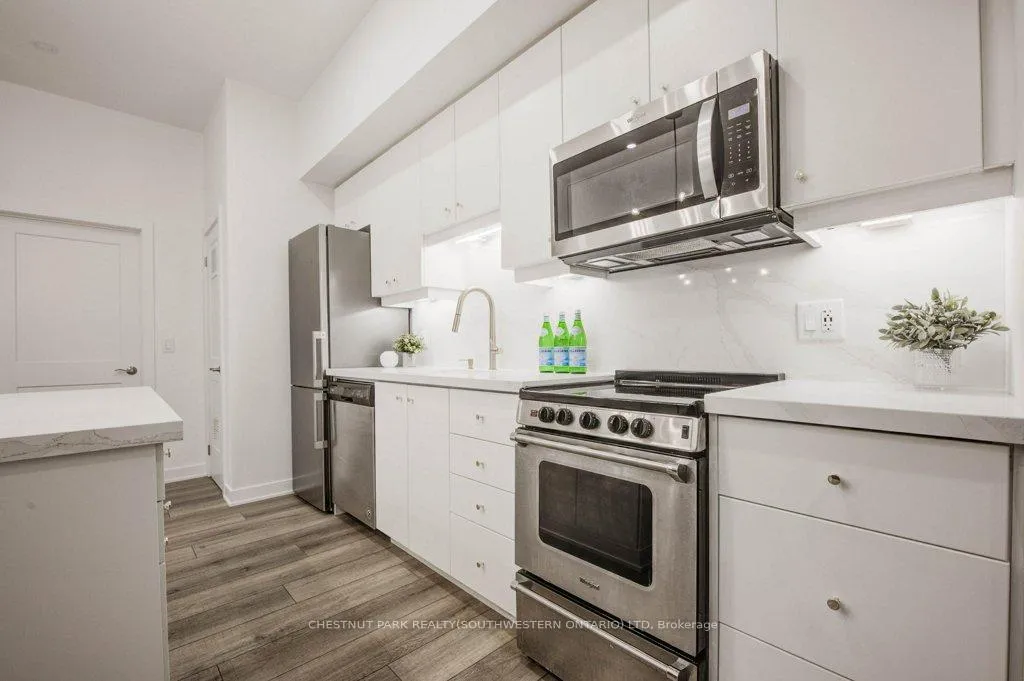 Photo 9 of Unit 124, 110 Fergus Avenue, Kitchener — HOMEH