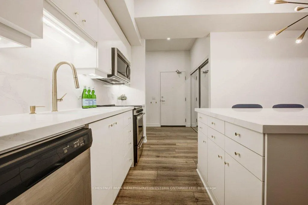 Photo 12 of Unit 124, 110 Fergus Avenue, Kitchener — HOMEH
