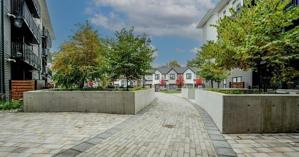 Photo 30 of Unit 124, 110 Fergus Avenue, Kitchener — HOMEH