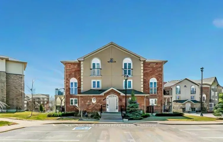 Front of Unit 6, 51 Ferndale Drive