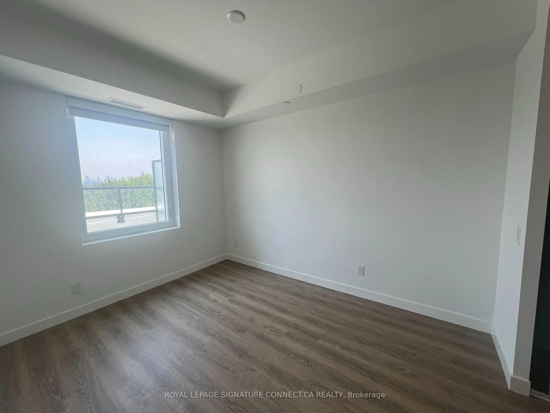 Photo 4 of Unit 513, 1050 Eastern Avenue, Toronto, Greenwood-Coxwell — HOMEH