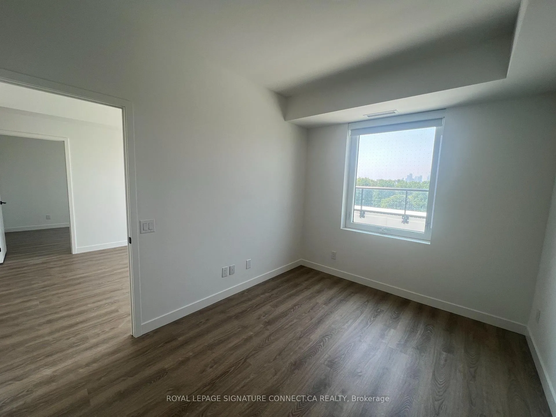 Photo 5 of Unit 513, 1050 Eastern Avenue, Toronto, Greenwood-Coxwell — HOMEH
