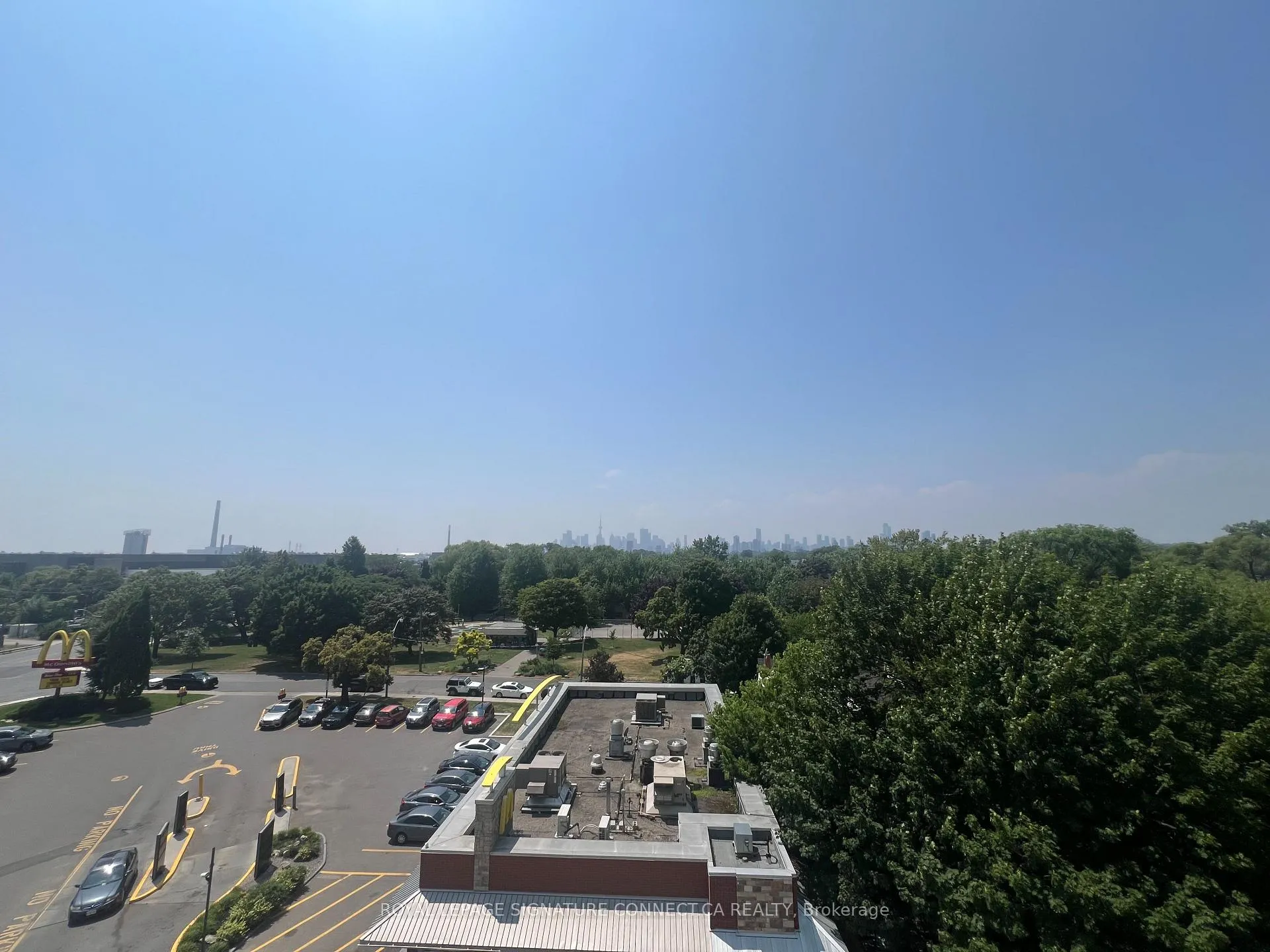 Photo 11 of Unit 513, 1050 Eastern Avenue, Toronto, Greenwood-Coxwell — HOMEH