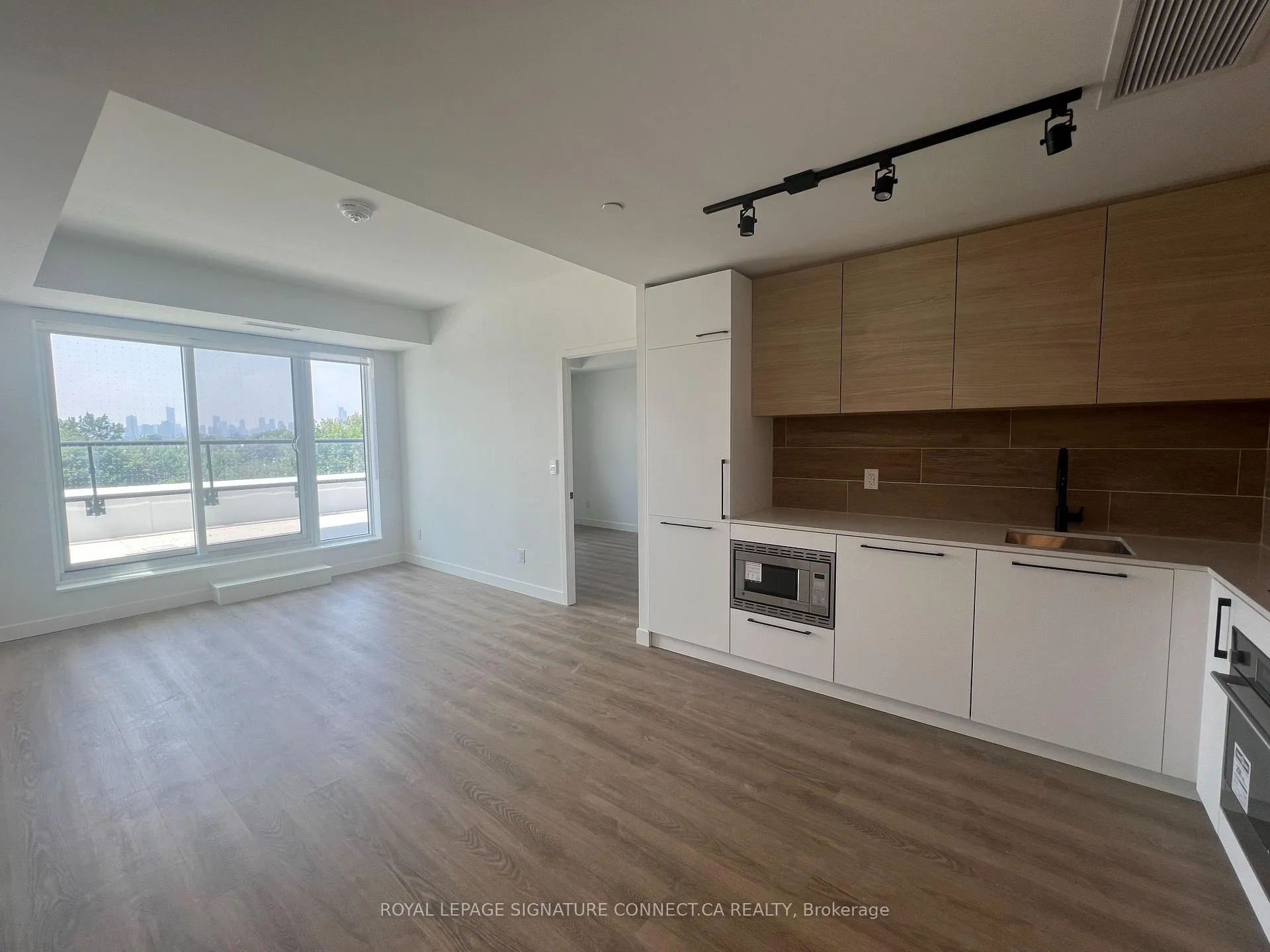 Photo 15 of Unit 513, 1050 Eastern Avenue, Toronto, Greenwood-Coxwell — HOMEH