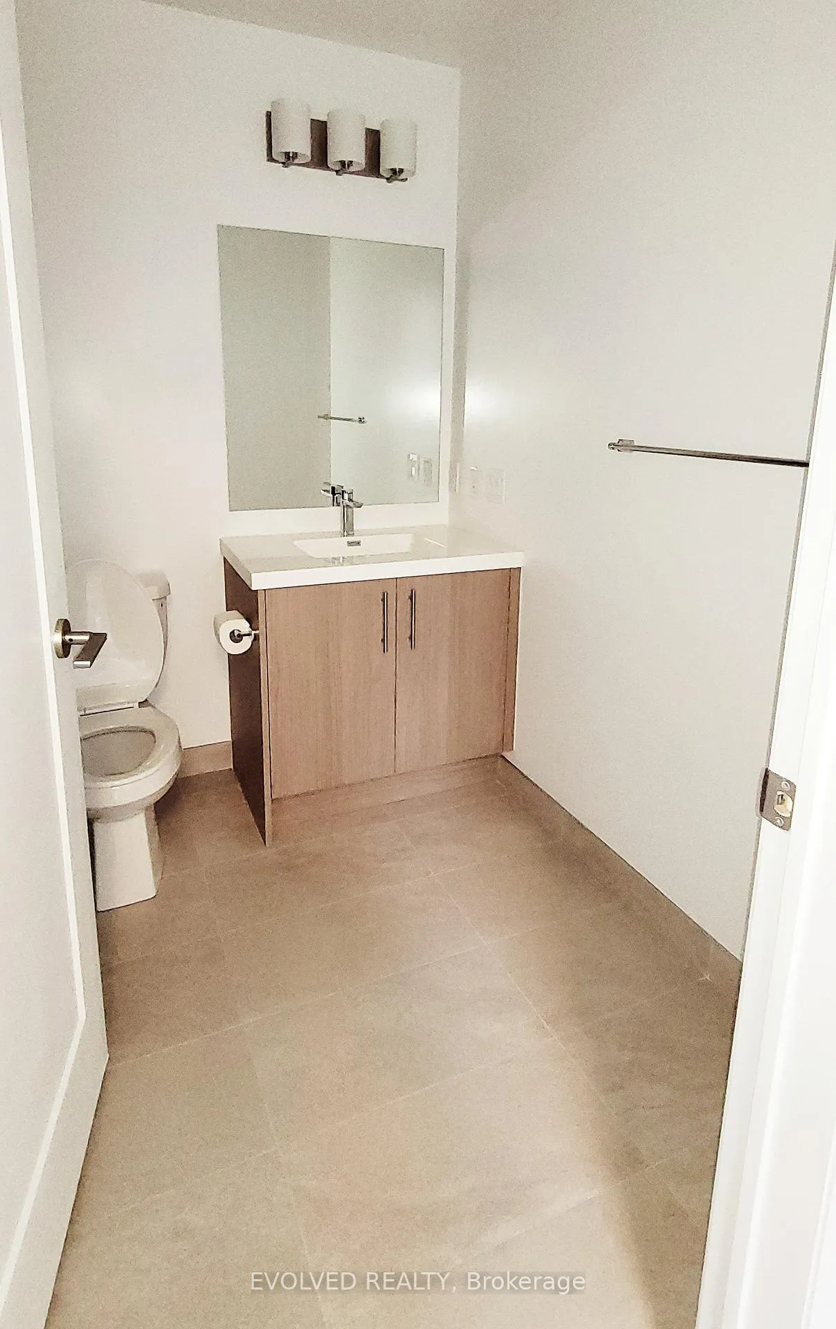 Photo 12 of Unit 709, 286 Main Street, Toronto, East End-Danforth — HOMEH