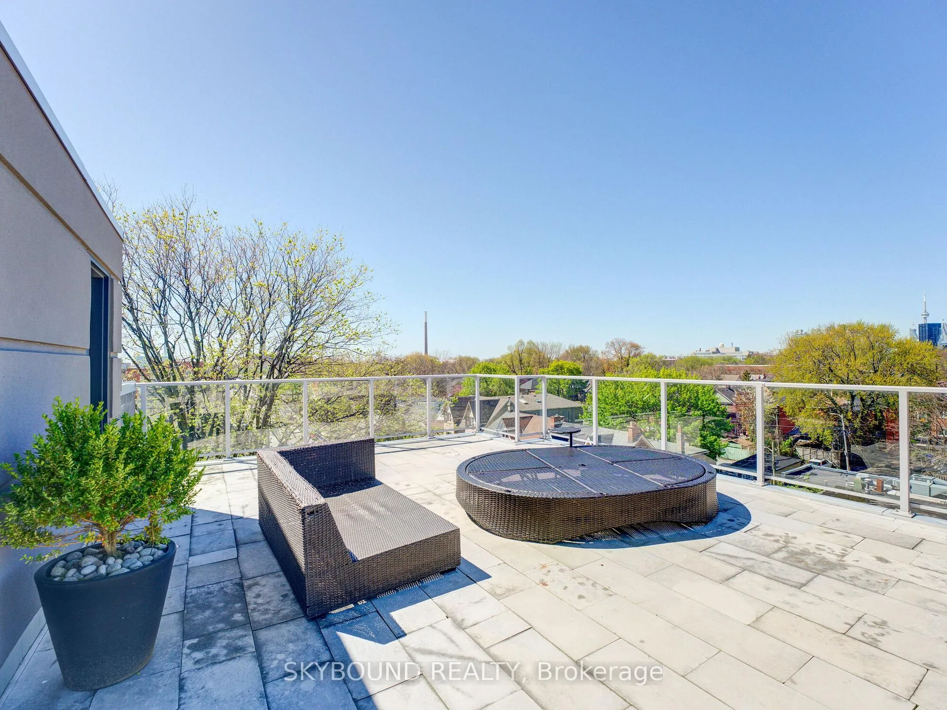 Photo 29 of Unit 302, 1003 Queen Street E, Toronto, South Riverdale — HOMEH