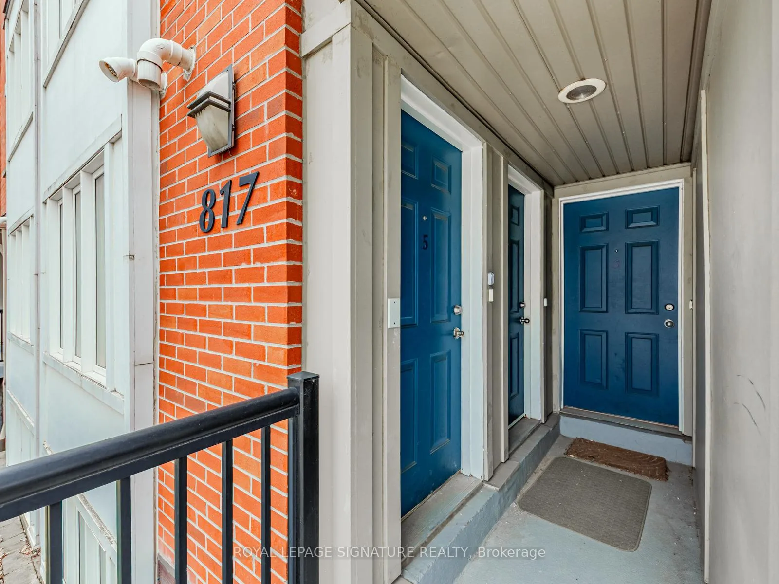 Photo 3 of Unit 5, 817 Dundas Street E, Toronto, South Riverdale — HOMEH