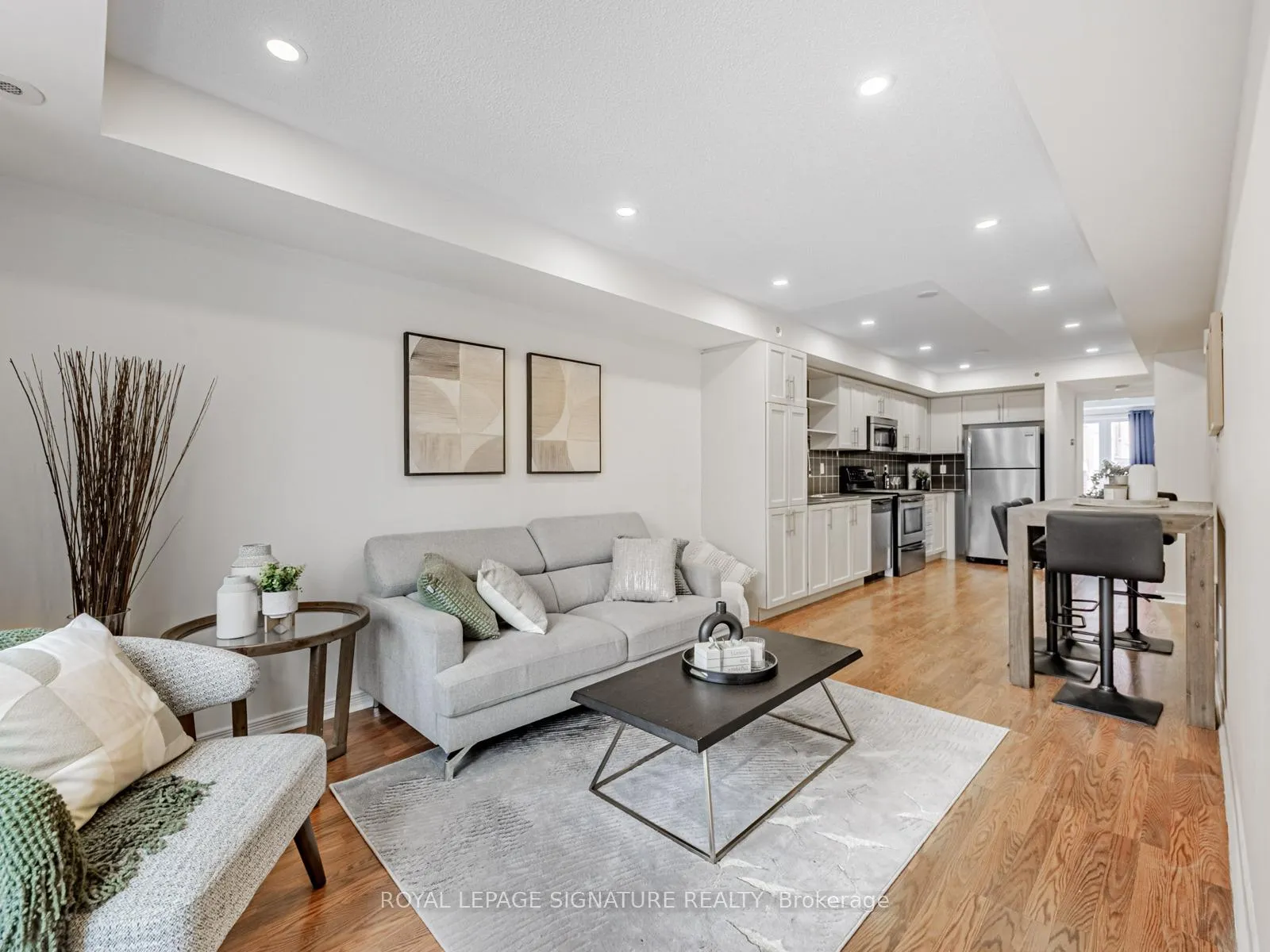 Photo 11 of Unit 5, 817 Dundas Street E, Toronto, South Riverdale — HOMEH