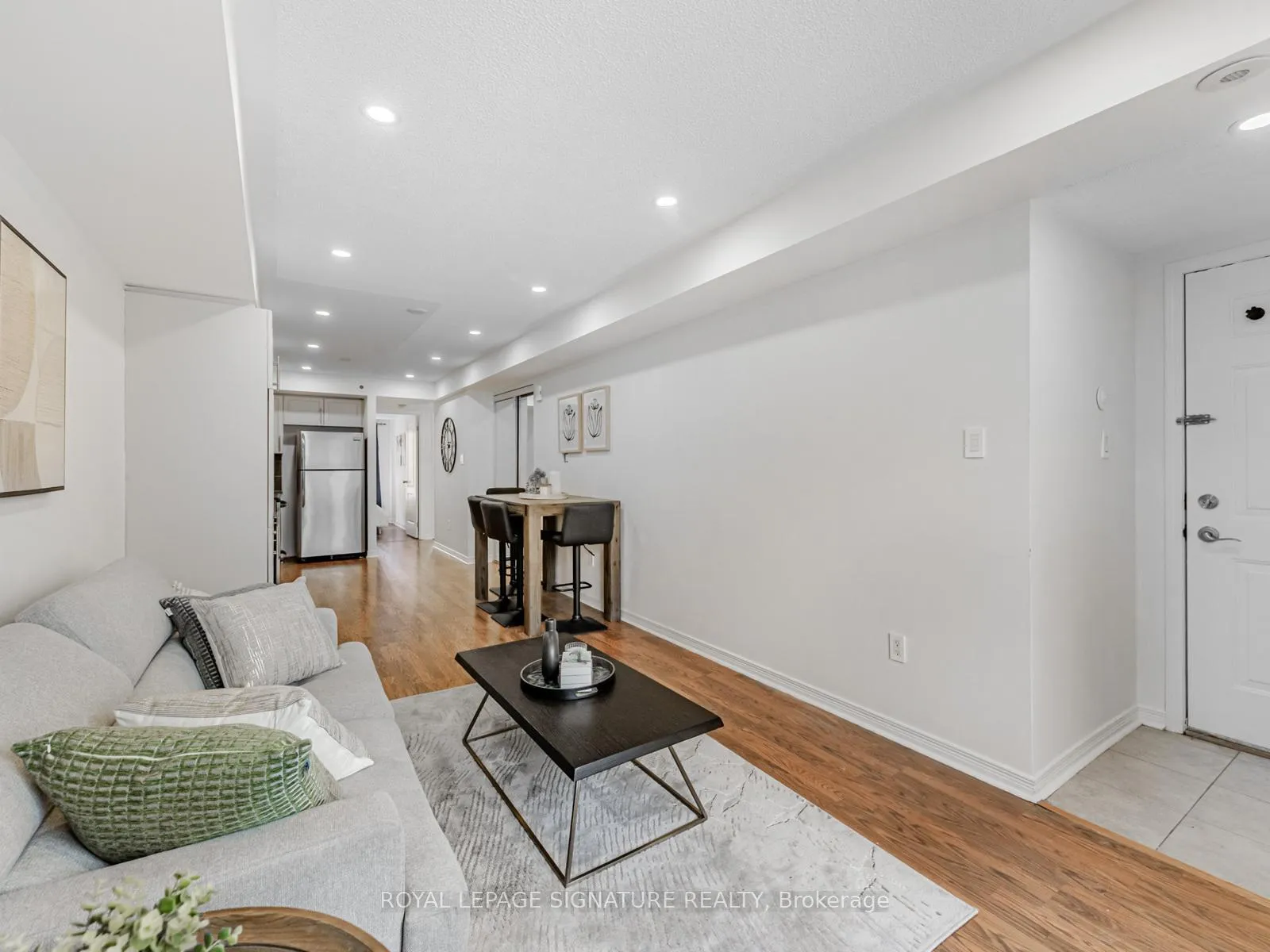 Photo 12 of Unit 5, 817 Dundas Street E, Toronto, South Riverdale — HOMEH